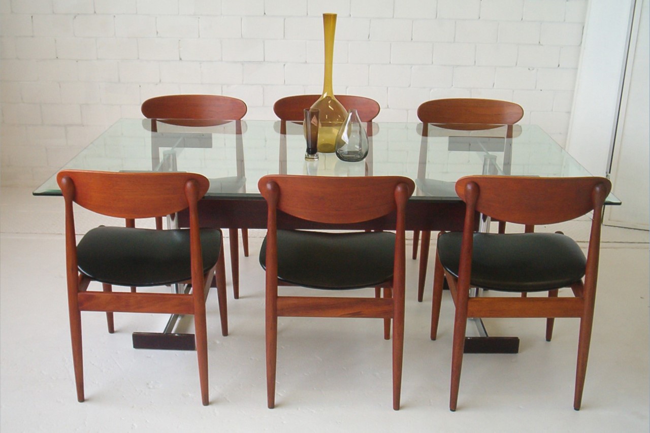 german-designer-dining-table-1970's-rosewood-danish-era-parker-spadeback-chairs-vintage