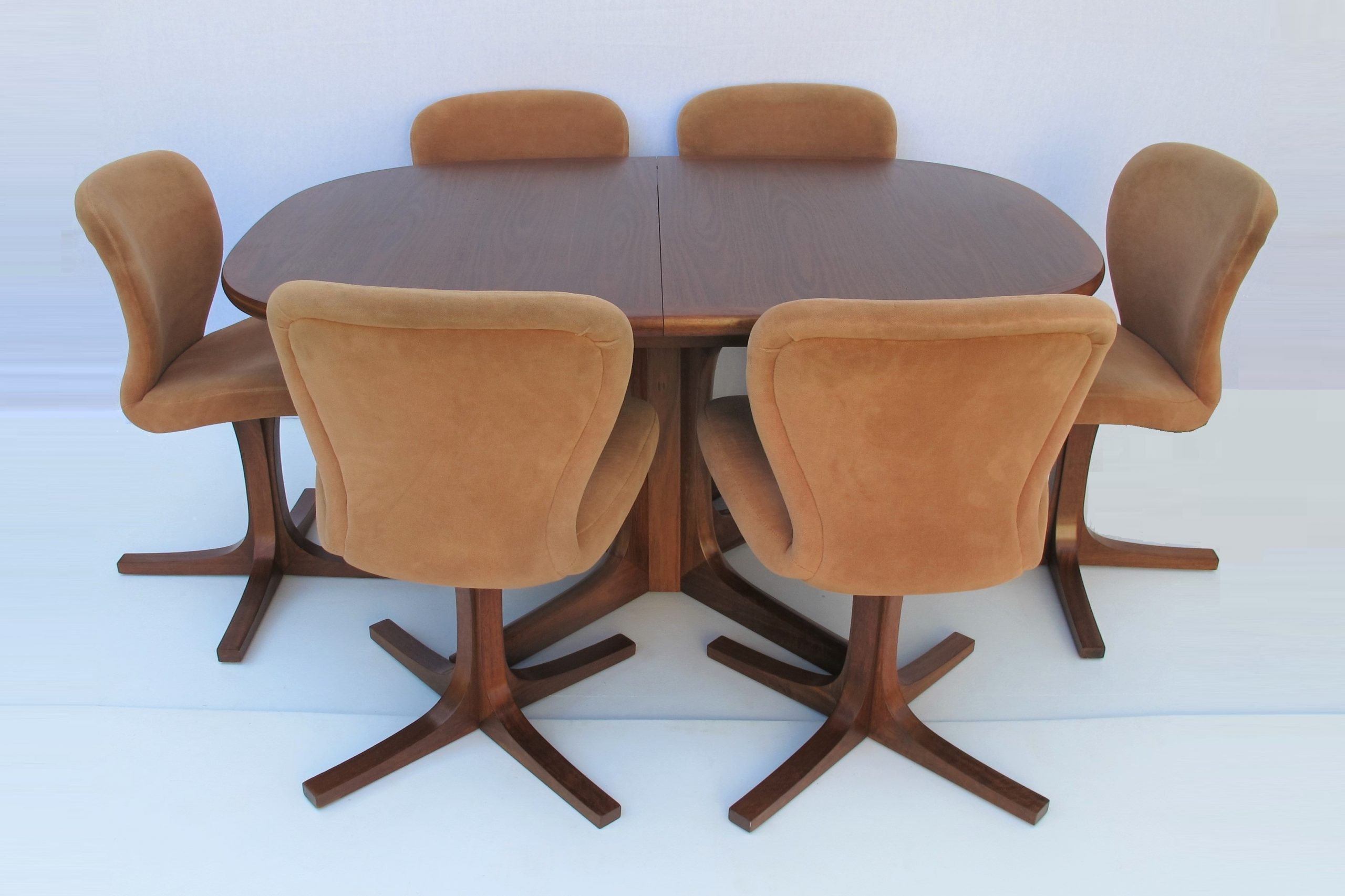 6-vintage-catt-furniture-dining-chairs-Australian-Jarrah-Parker-era-Arne-Jacobsen-style (2)