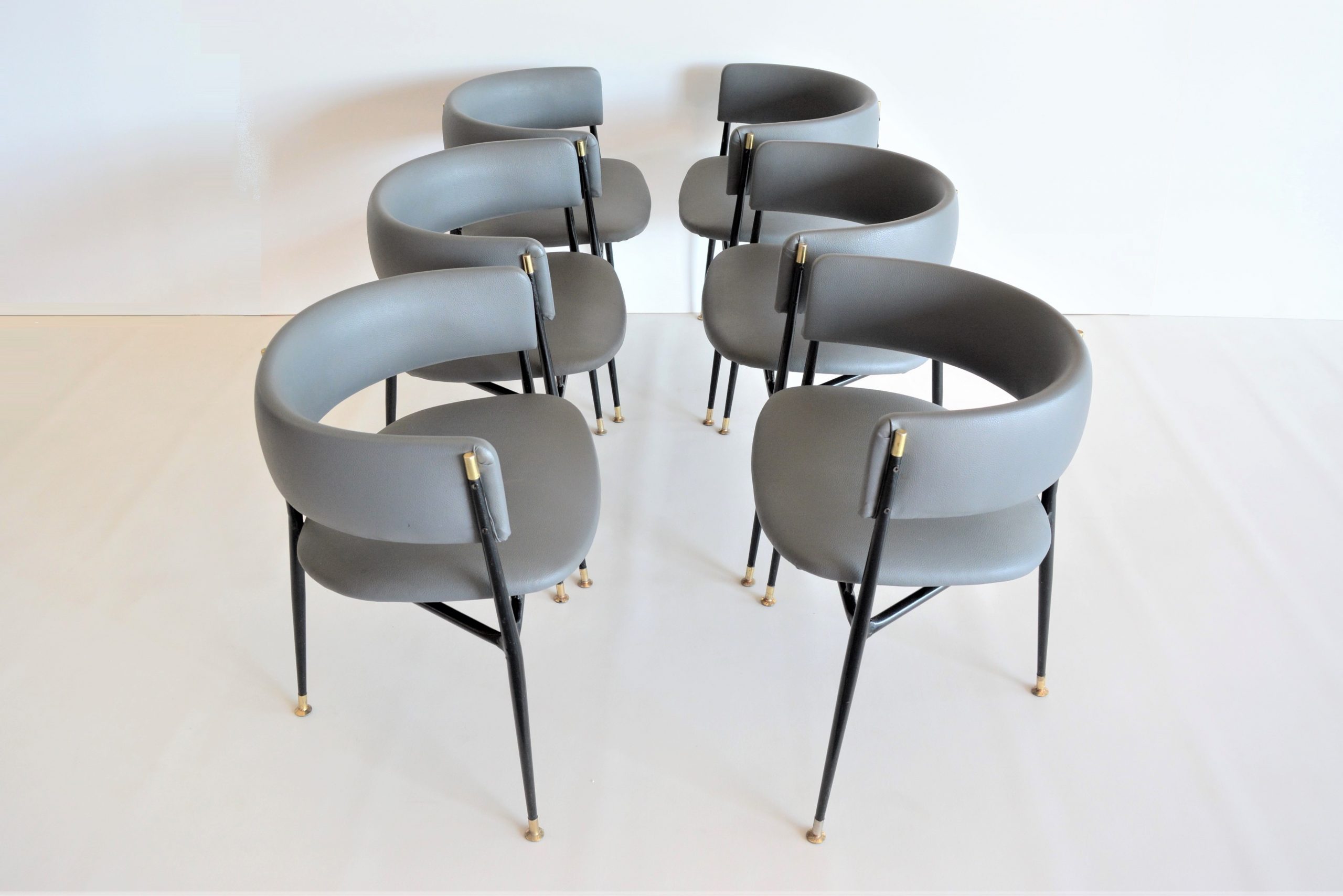 wallace-aristoc-pongrass-dining-chairs-retro-vintage-designer-chairs-featherston-era-australian (2)