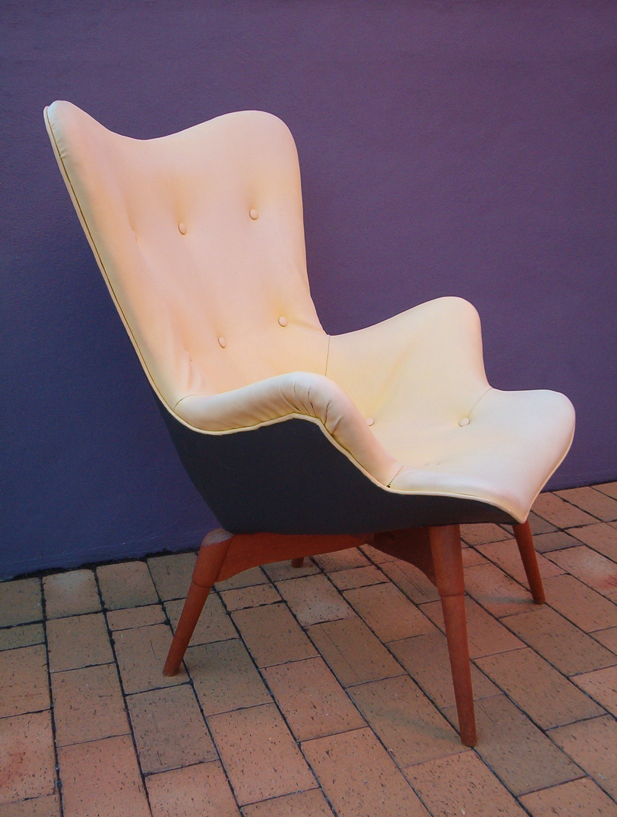 Grant-Featherston-R160-Contour-Chair-Authentic-Vintage-Retro-2