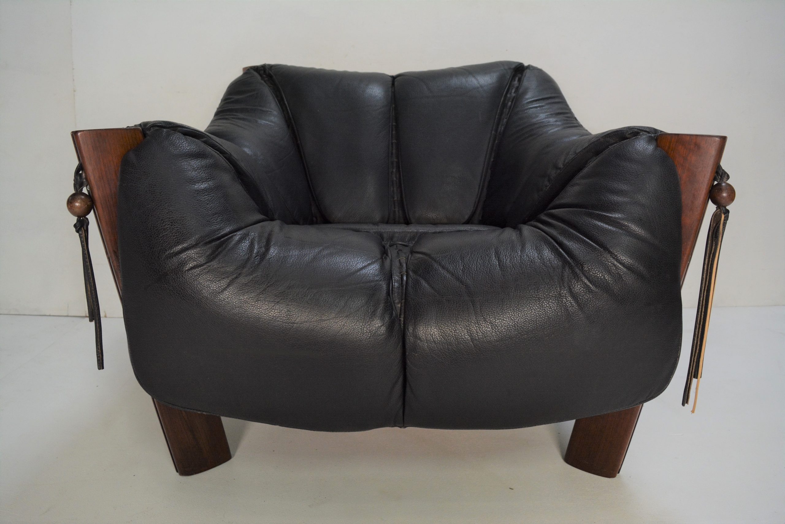 percival-lafer-vintage-leather-chairs-retro-danish-era-brazil-pallisander-rosewood-4