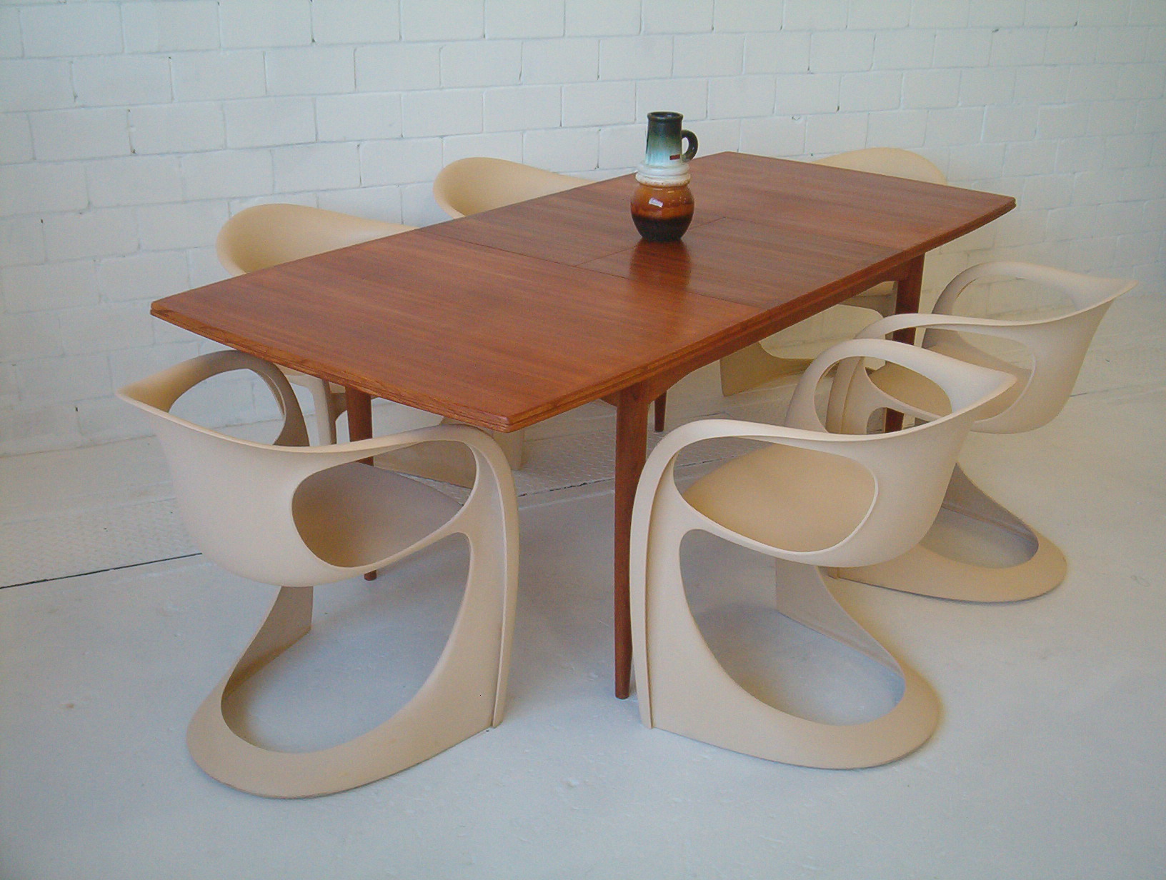 6-biege-casala-chairs-alexander-begge-vintage-retro-panton-era-5