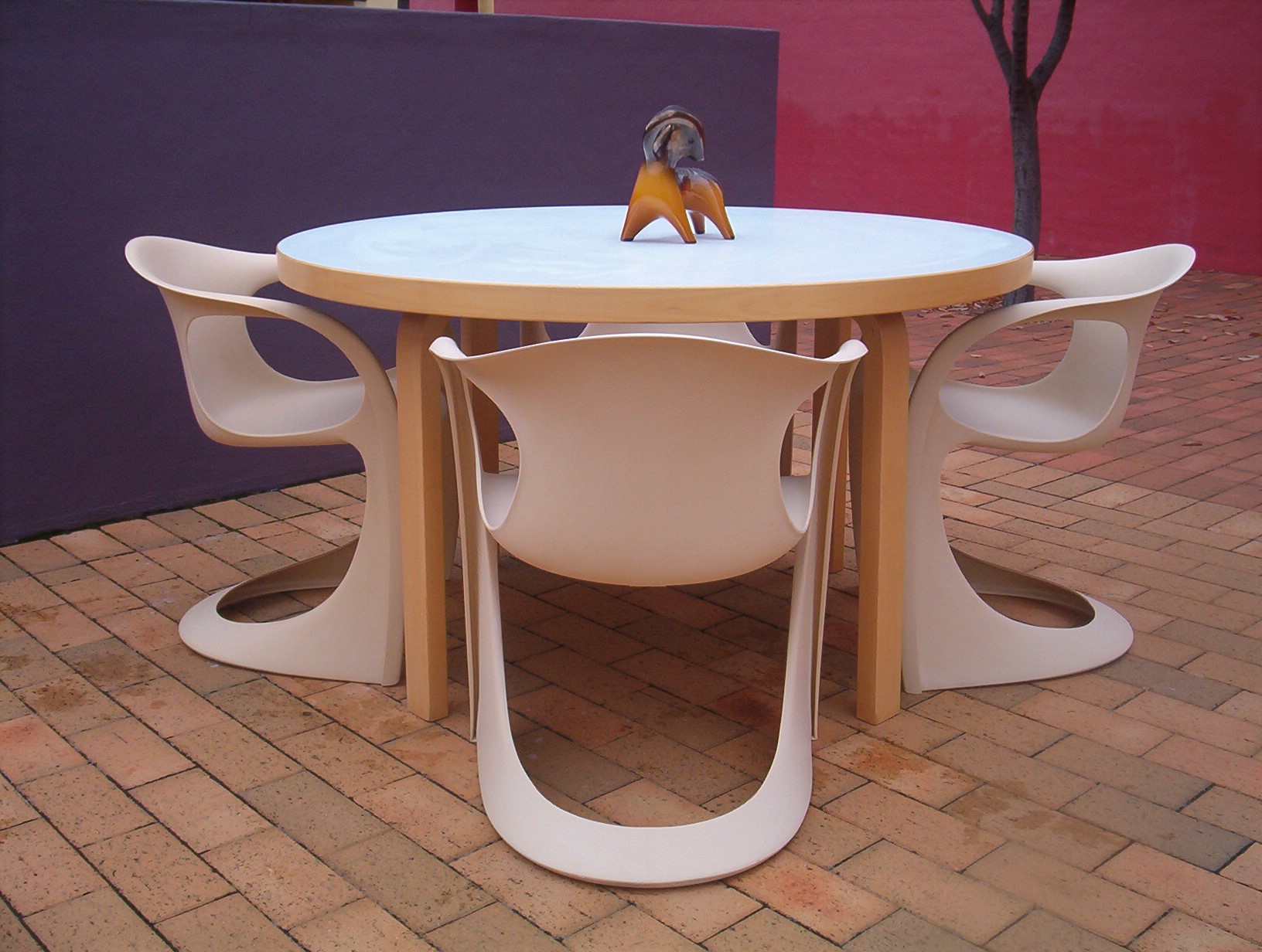 6-biege-casala-chairs-alexander-begge-vintage-retro-panton-era