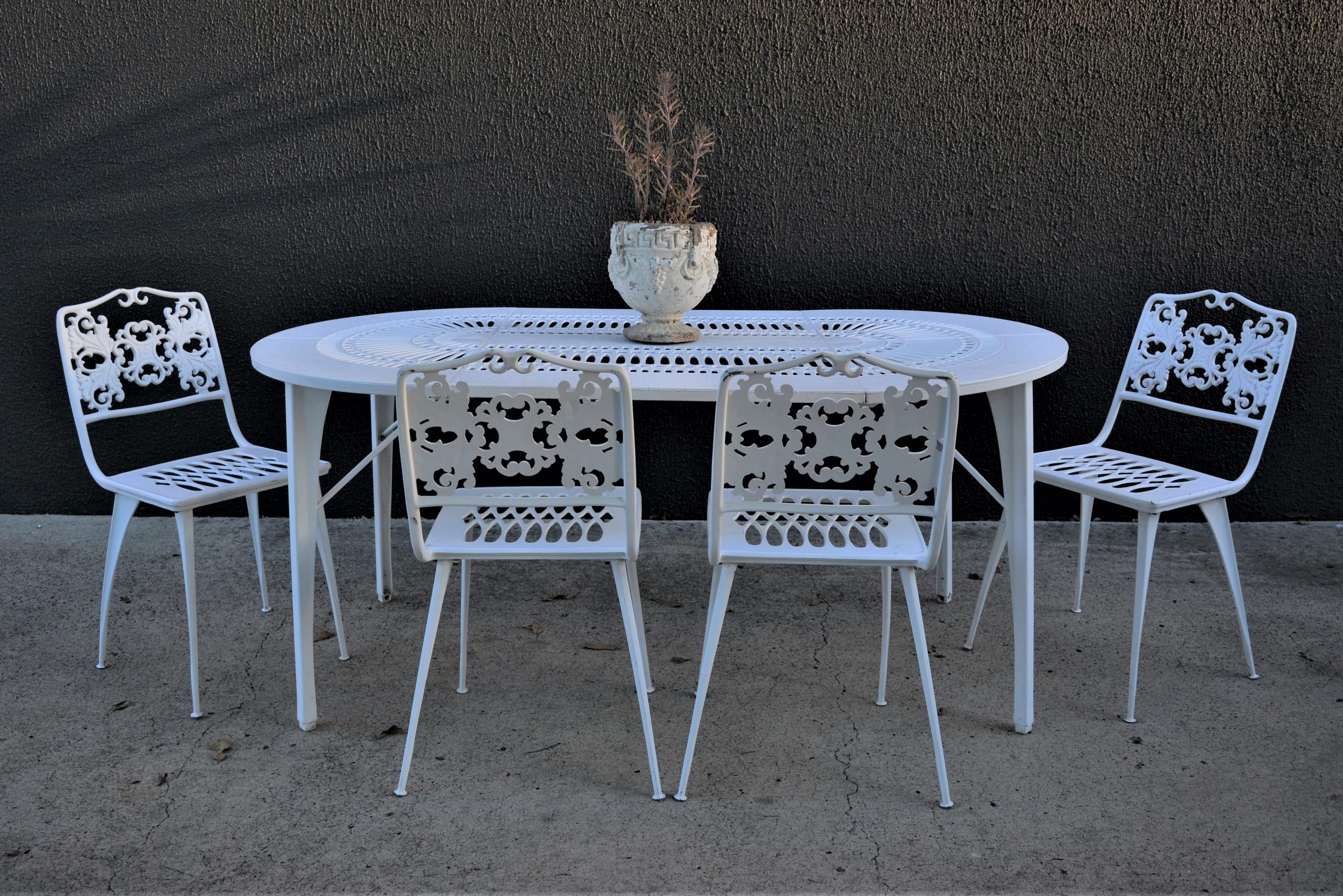 flexalum-outdoor-chairs-furniture-cast-aluminium-retro-vintage-outdoor-chairs (4)