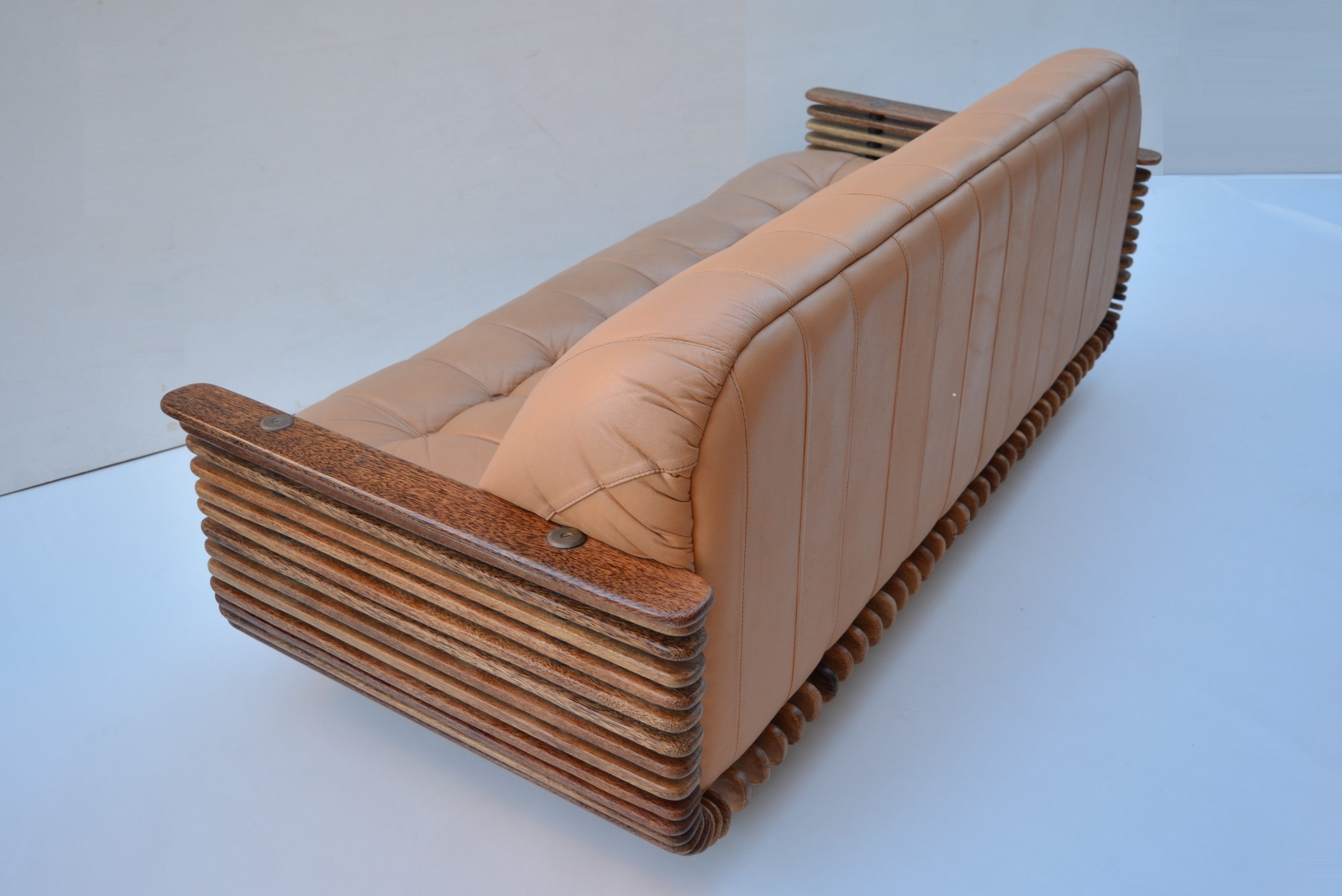 pacific-green-furniture-rare-lounge-chairs-sofa-suite-leather-7