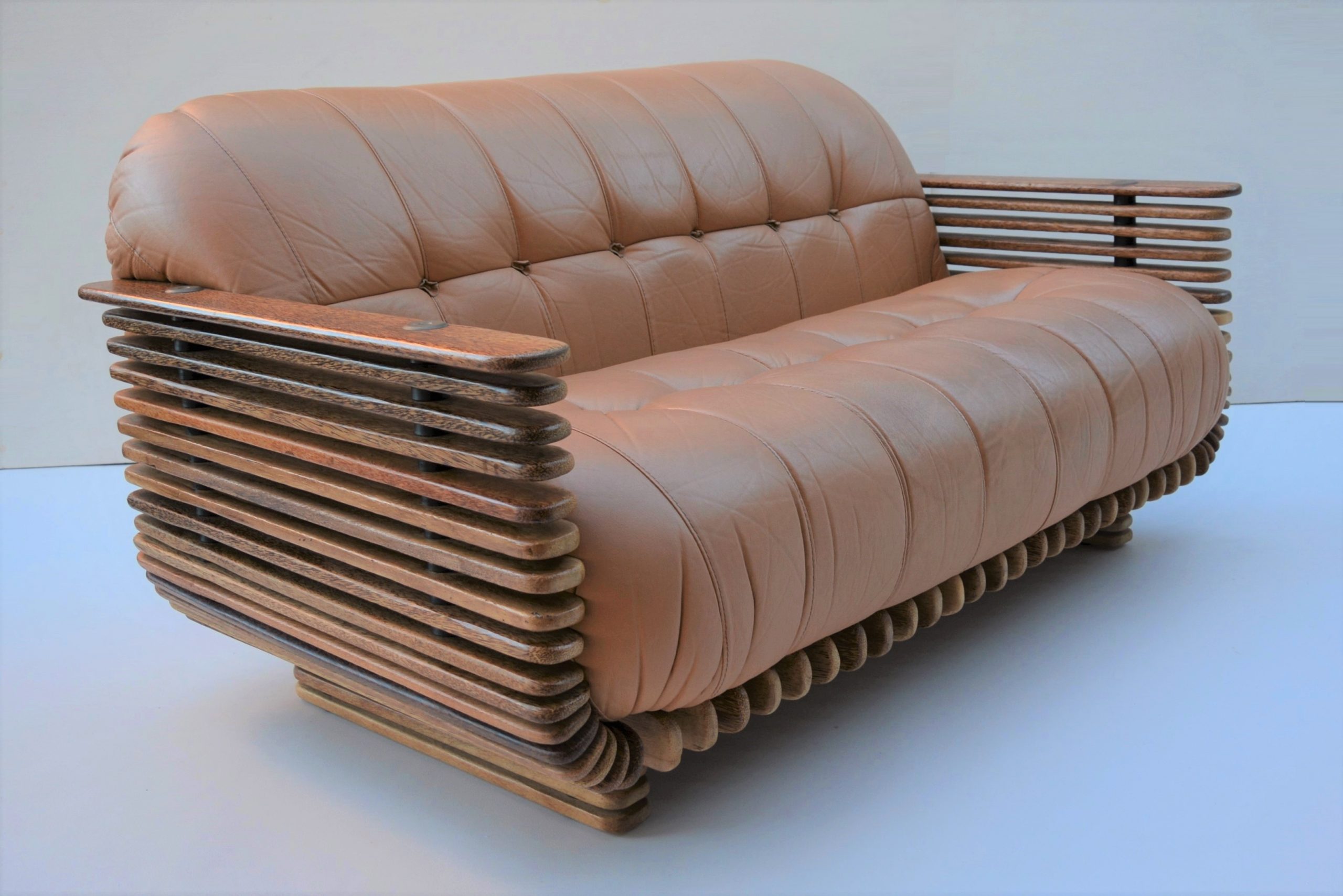 pacific-green-furniture-vintage-lounge-chairs-sofa-suite-leather-2