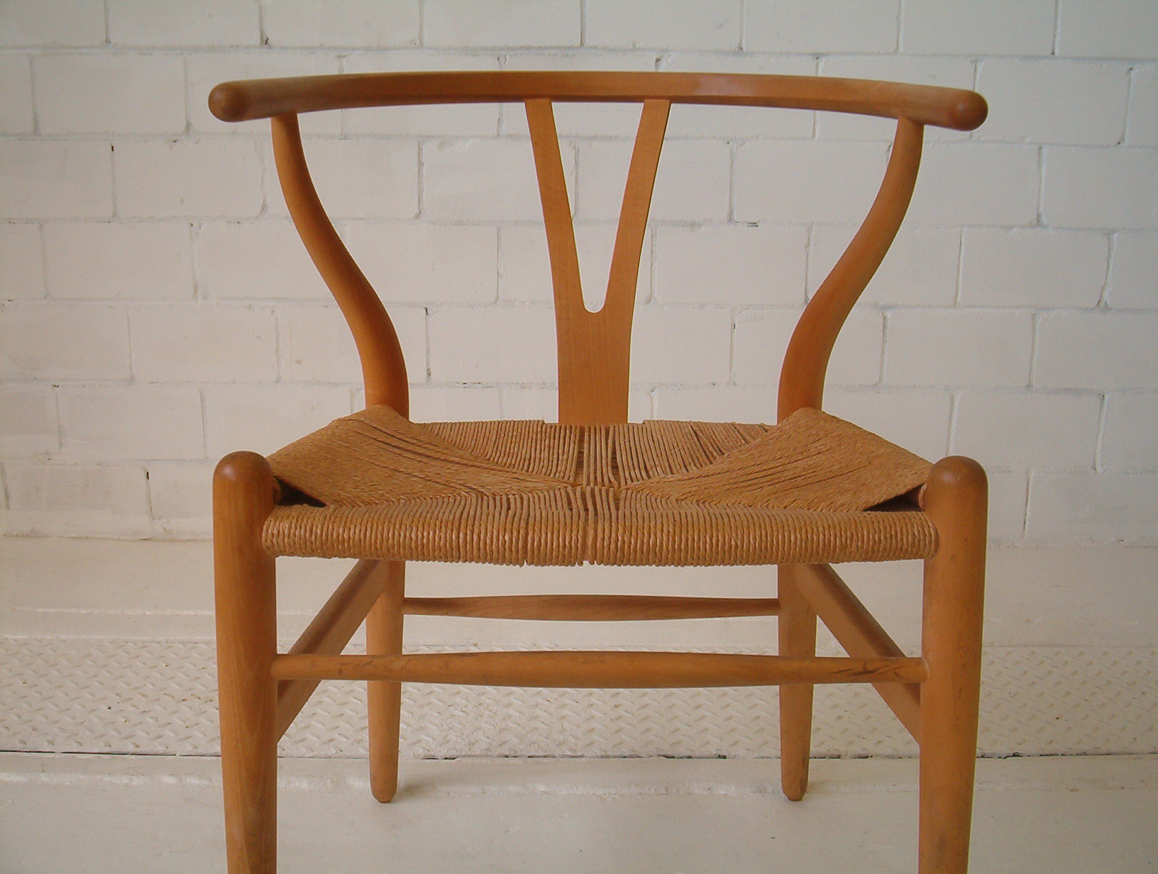 hans-wegner-wishbone-chair-chairs-vintage-danish-dining-authentic-genuine-3