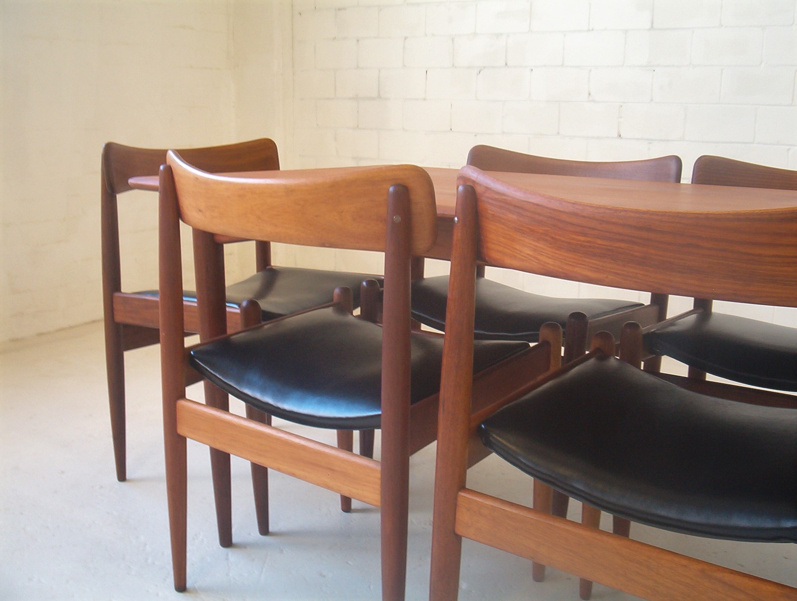 parker-vintage-railback-chairs-dining-danish-6-teak-1960's-fler-era-8