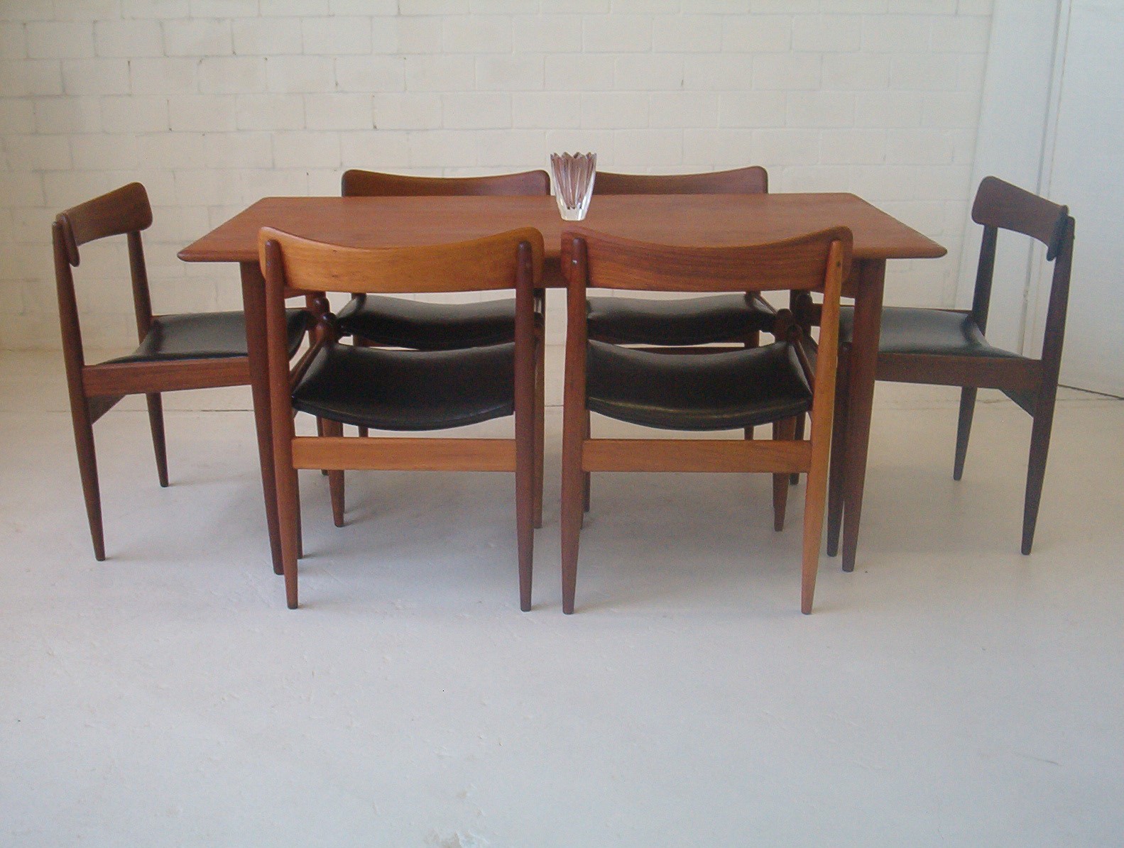 parker-vintage-railback-chairs-dining-danish-6-teak-1960's-fler-era