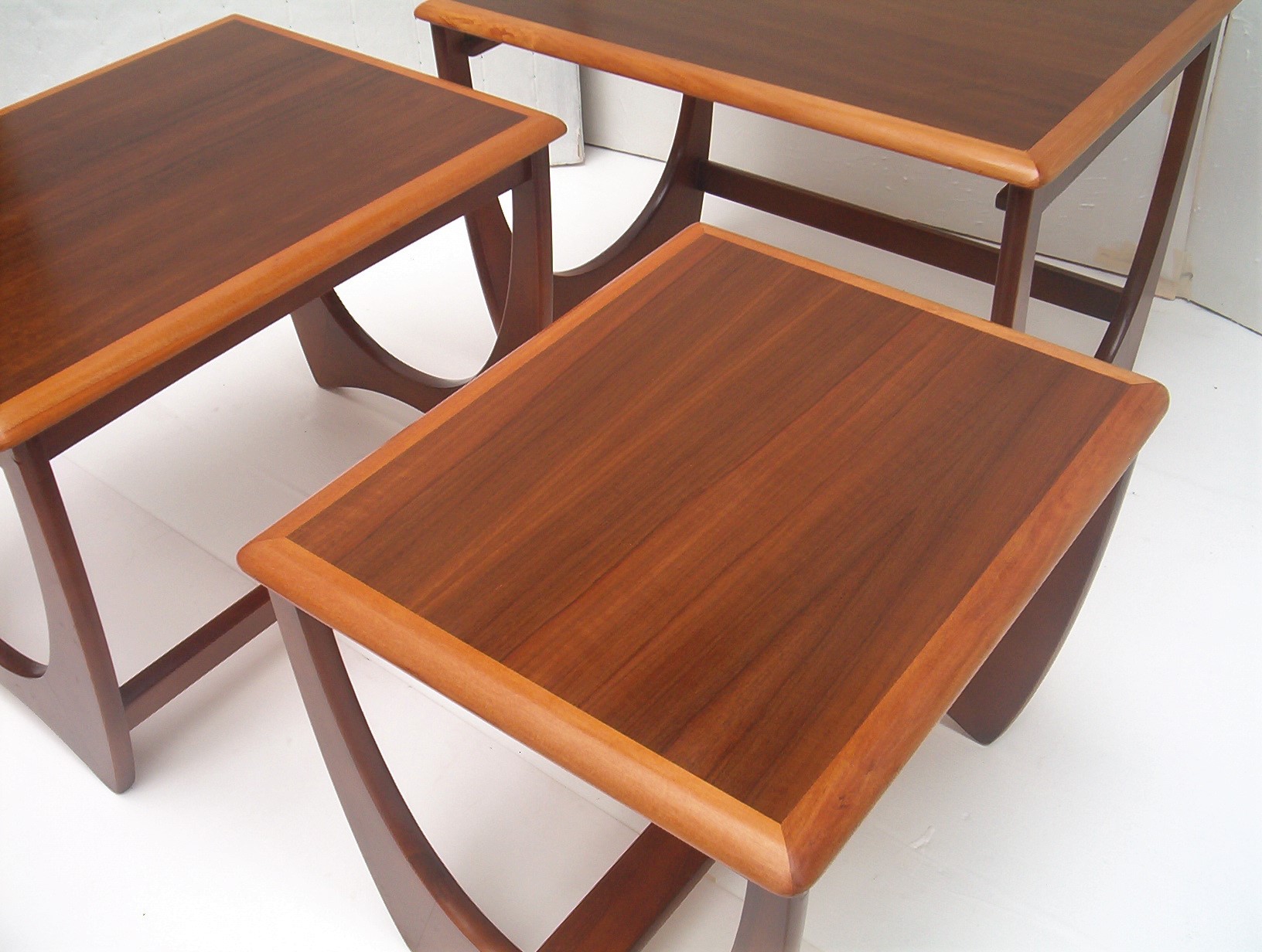 kalmar-vintage-nest-3-side-tables-g-plan-retro-parker-era-3