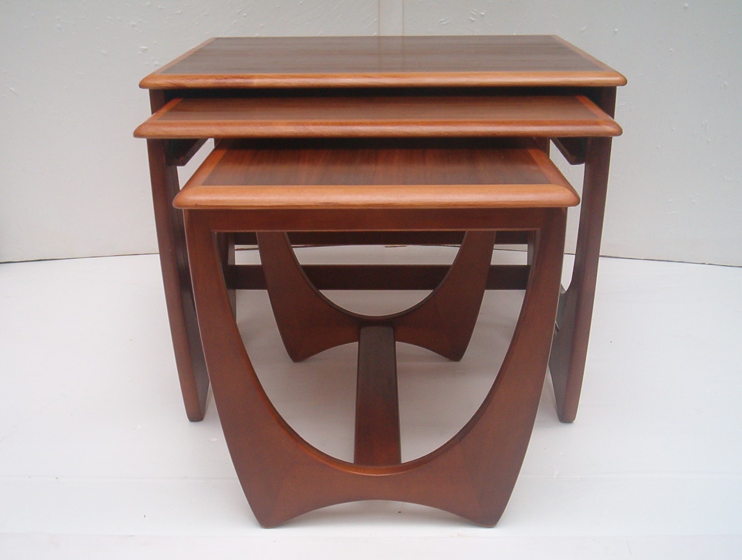 kalmar-vintage-nest-3-side-tables-g-plan-retro-parker-era-7
