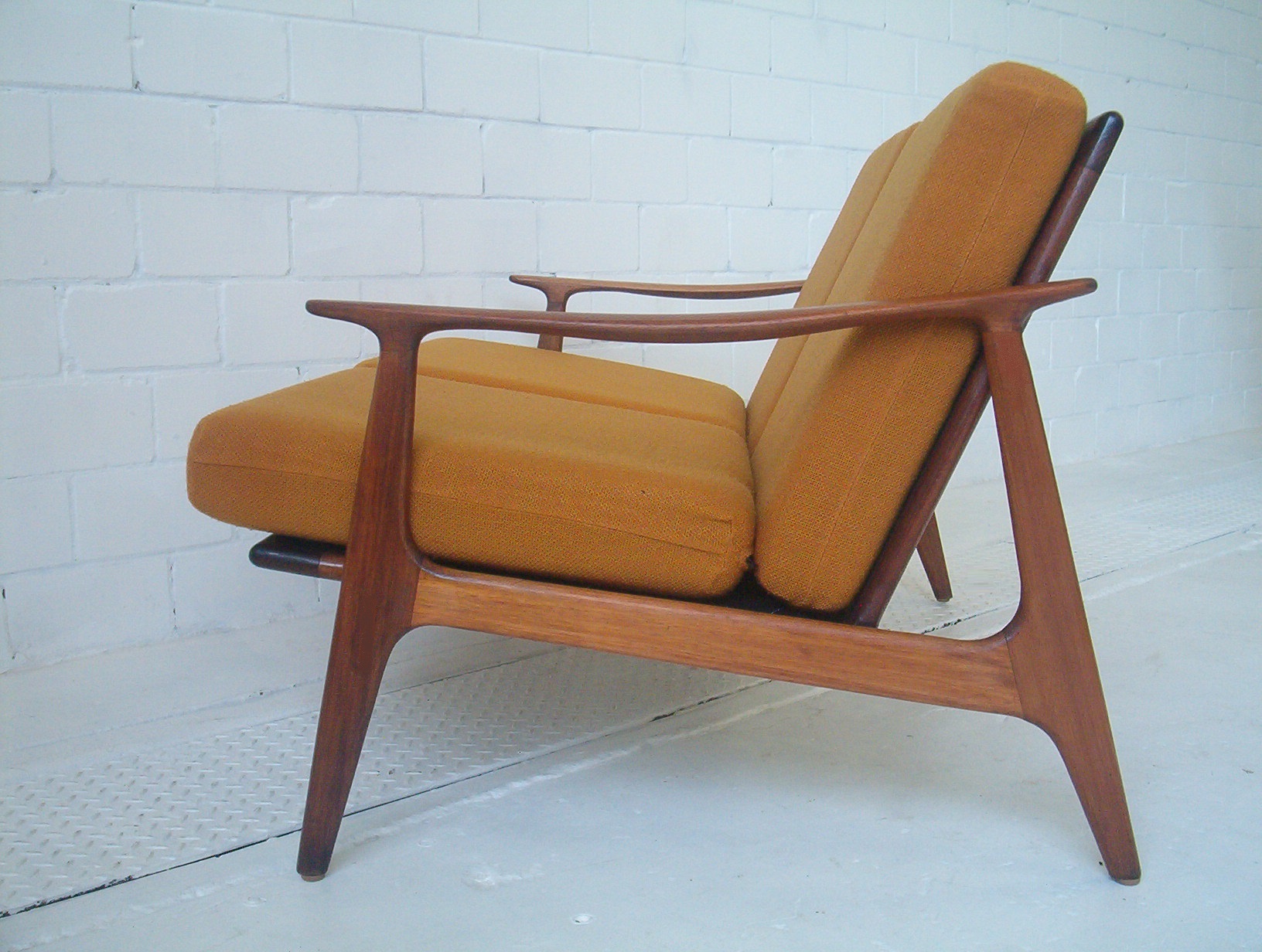 parker-furniture-2-seater-sofa-1960's-vintage-teak-sofa-danish-era
