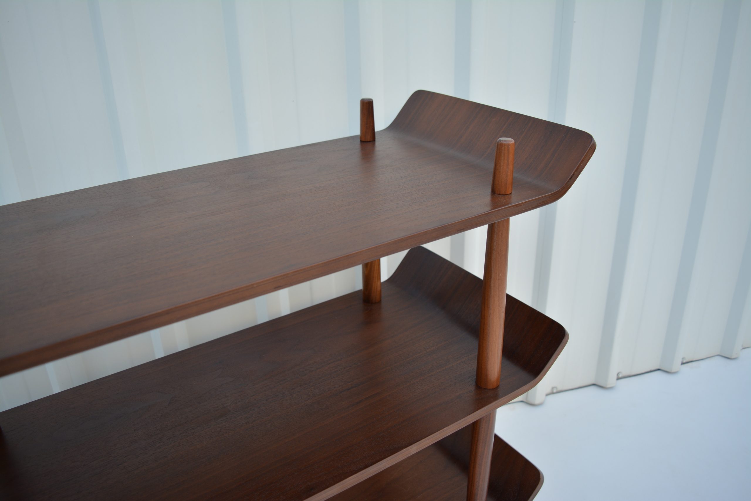 vintage-shelving-unit-bookshelves-tessa-rufenacht-westnofa-mid-century-modern (6)