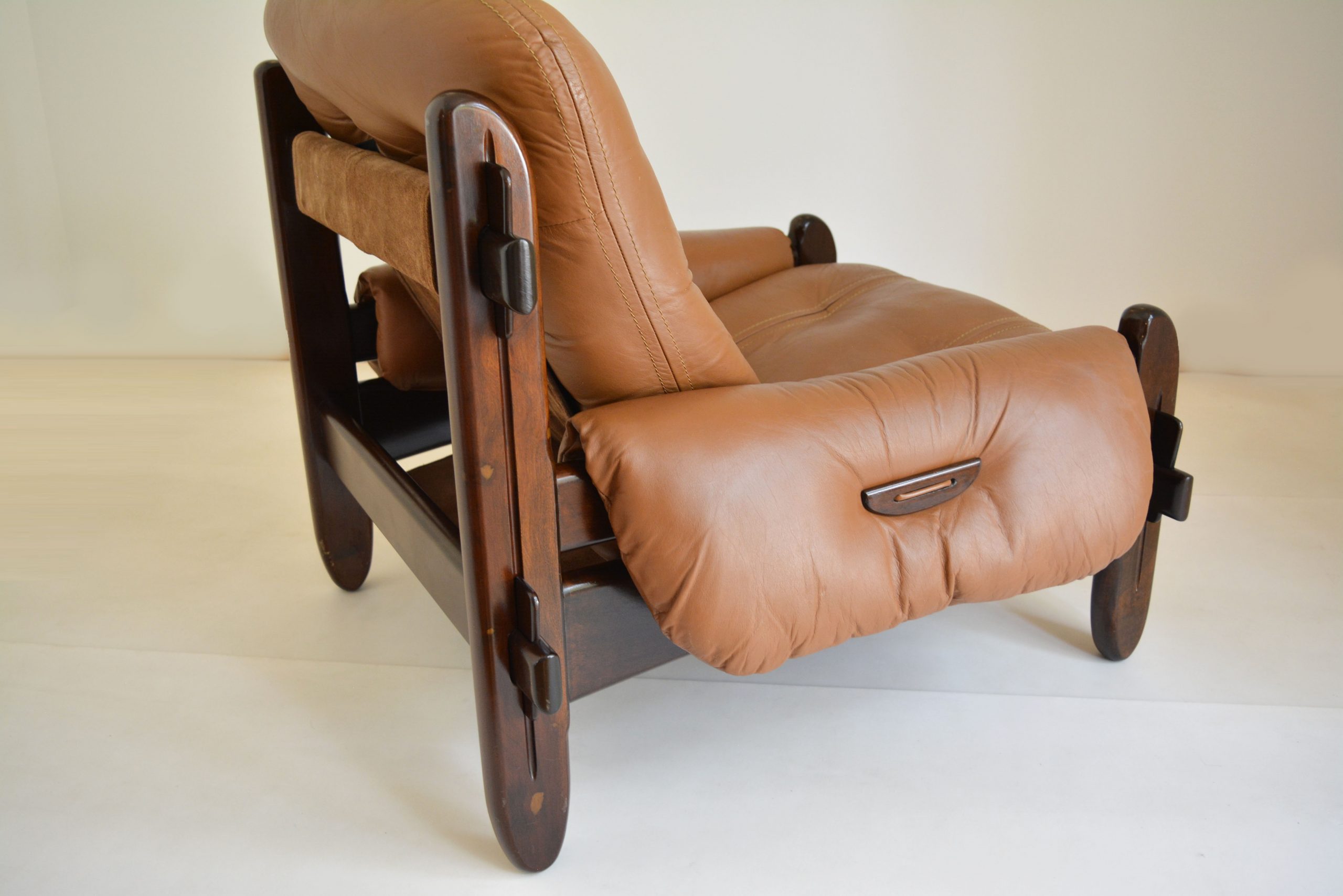 jean-gillon-jacaranda-rosewood-lounge-suite-vintage-full-grain-leather-mid-century-retro-sofa-chairs (16)