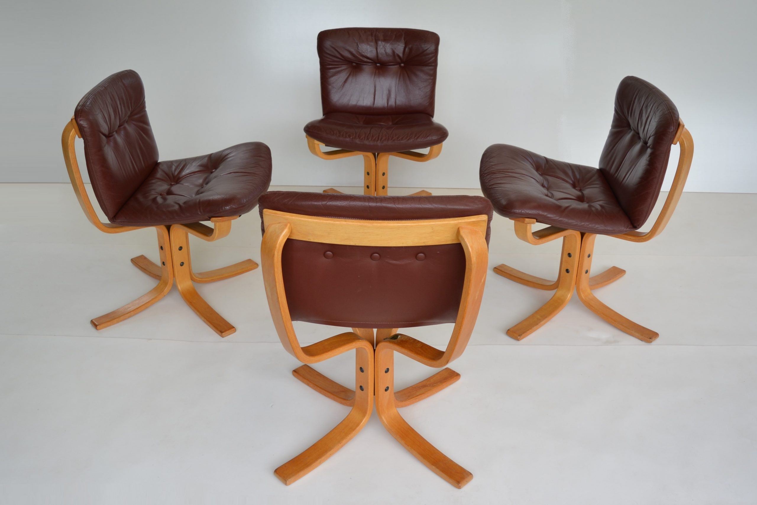 joe-rufenacht-dining-chairs-leather-vintage-retro (2)