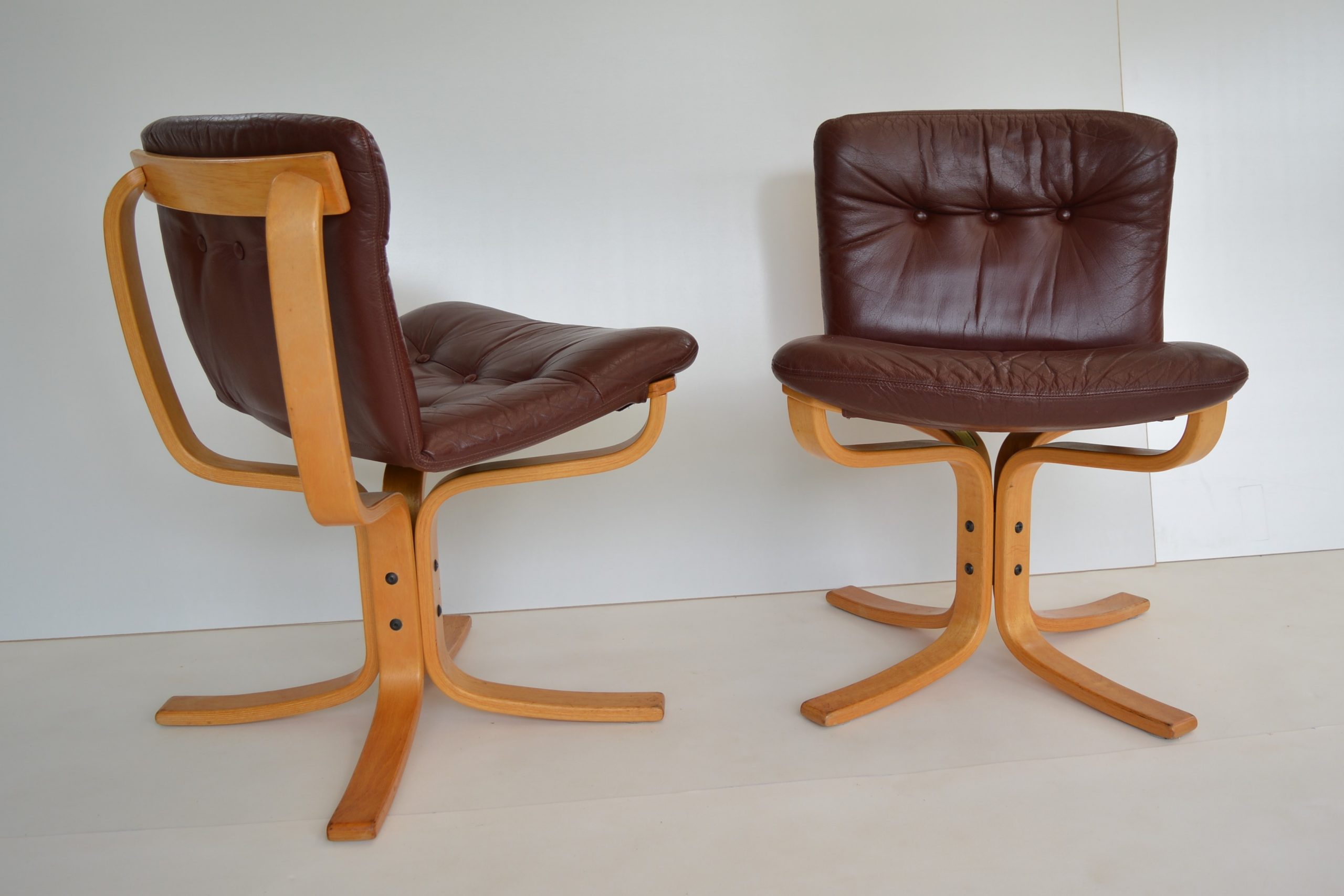 joe-rufenacht-dining-chairs-leather-vintage-retro (4)