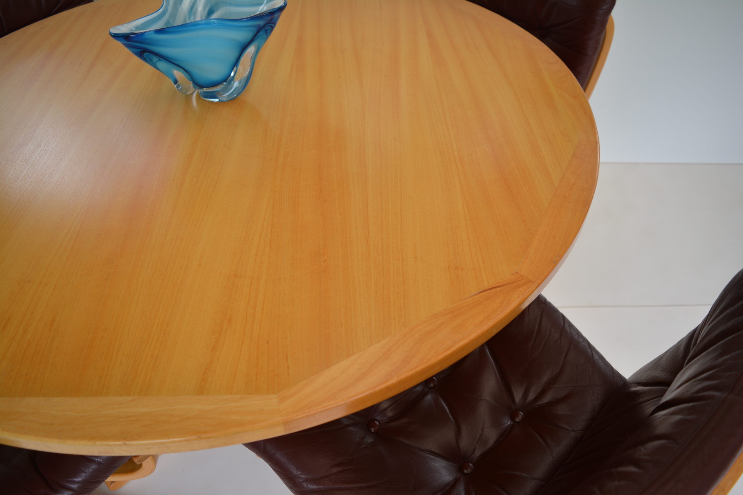joe-rufenacht-vintage-solid-timber-table-falcon-chair-table-australian-retro (10)