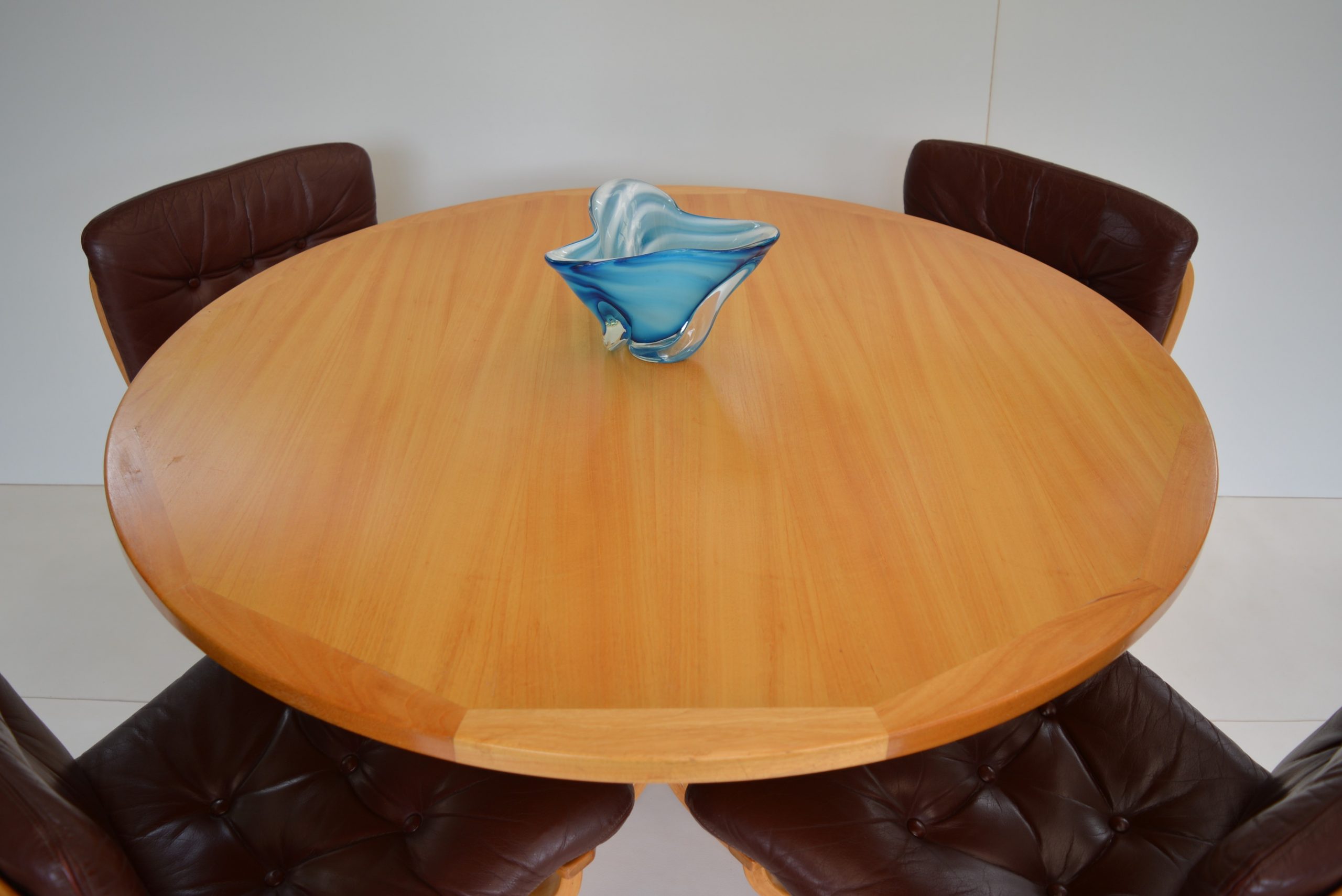 joe-rufenacht-vintage-solid-timber-table-falcon-chair-table-australian-retro (4)