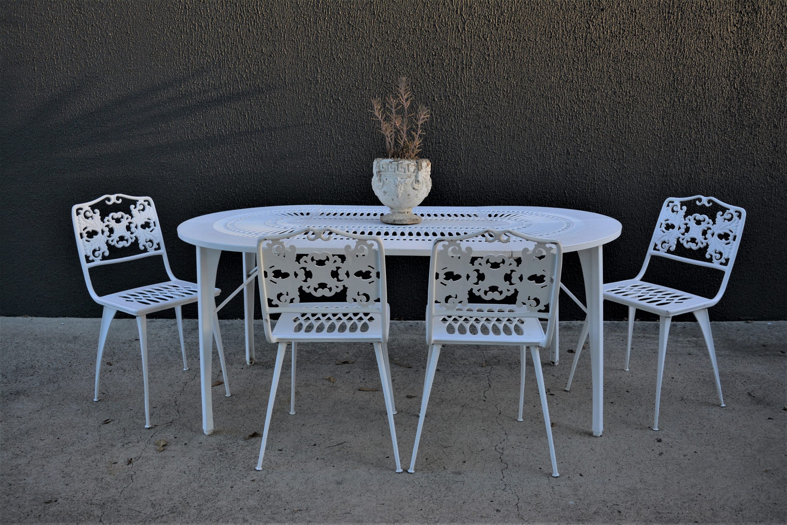 flexalum-extension-dining-table-vintage-outdoor-table-retro-antique-cast-aluminium (7)