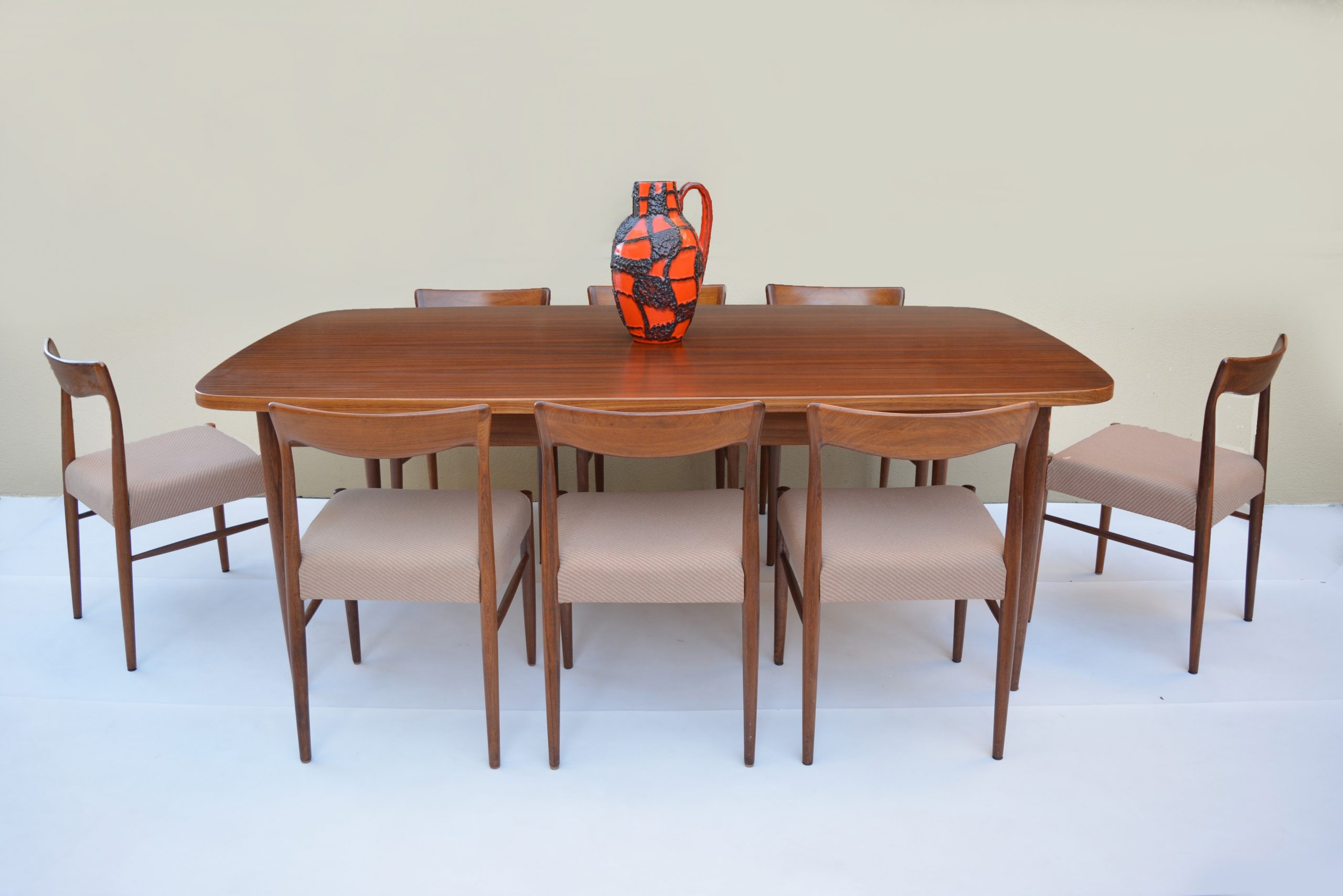 DQF-blackbean-table-vintage-danish-furniture-parker-era-dining-suite-chairs