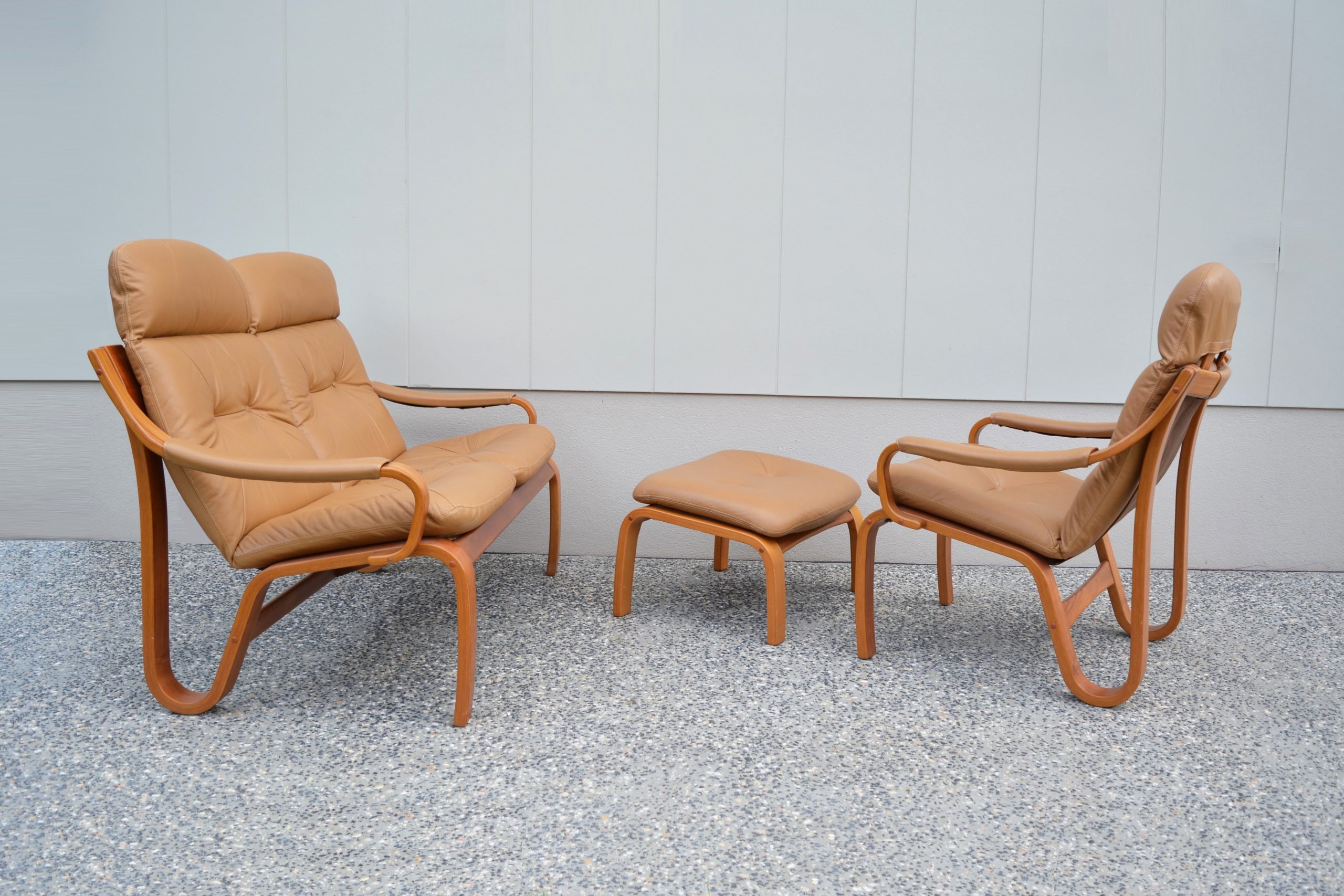 joe-rufenacht-vintage-full-grain-leather-lounge-suite-2-seater-sofa-falcon-era (2)