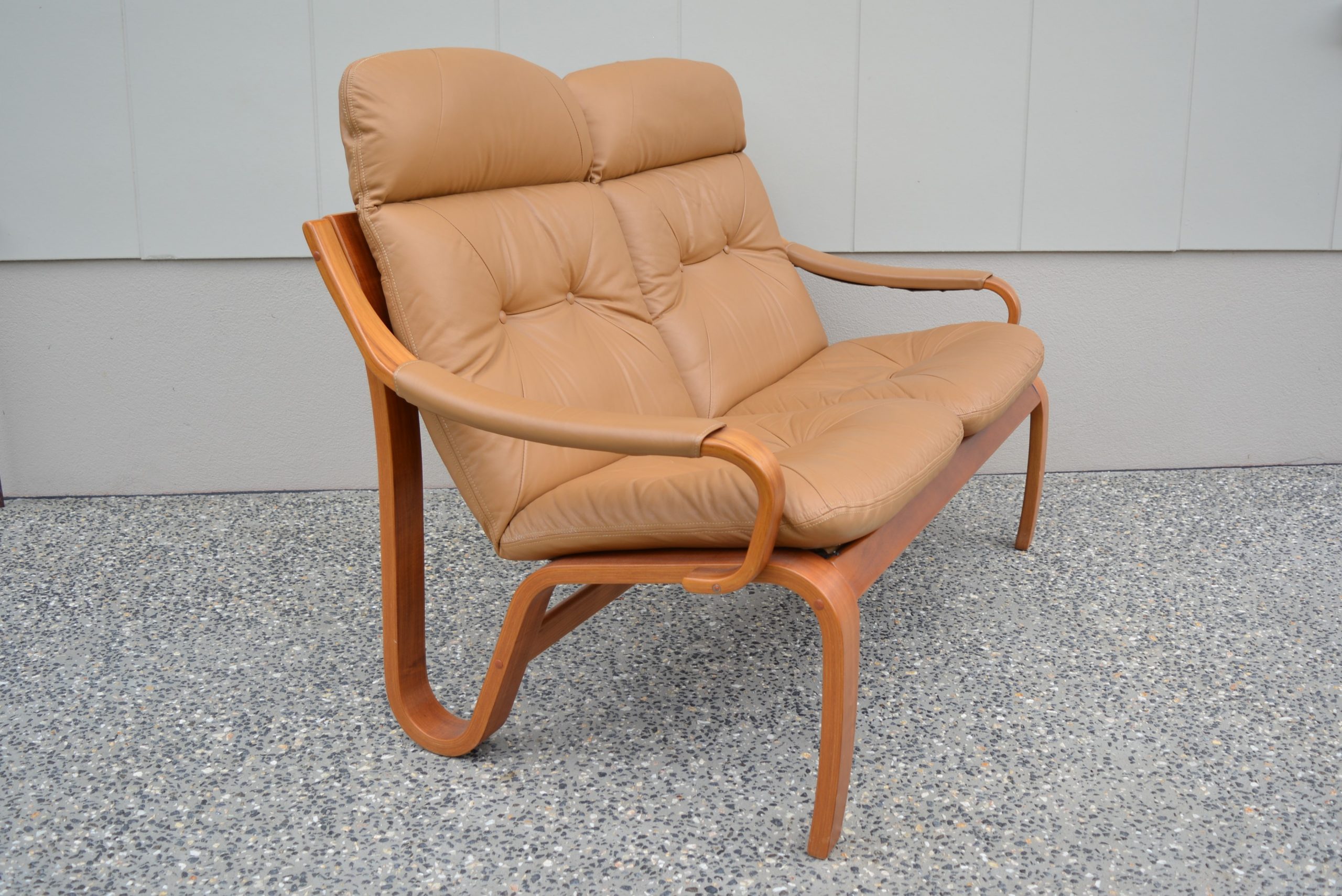 joe-rufenacht-vintage-full-grain-leather-lounge-suite-2-seater-sofa-falcon-era (3)
