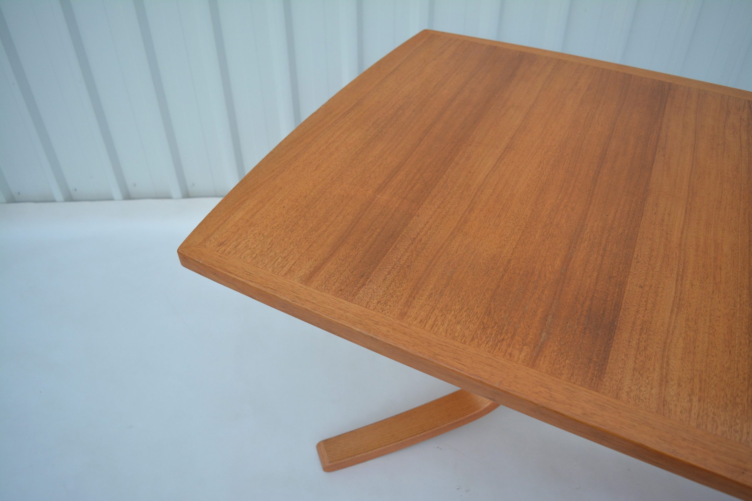 joe-rufenacht-timber-extension-dining-table-parker-danish-era-vintage-australian-custom-made-dining-suite (16)