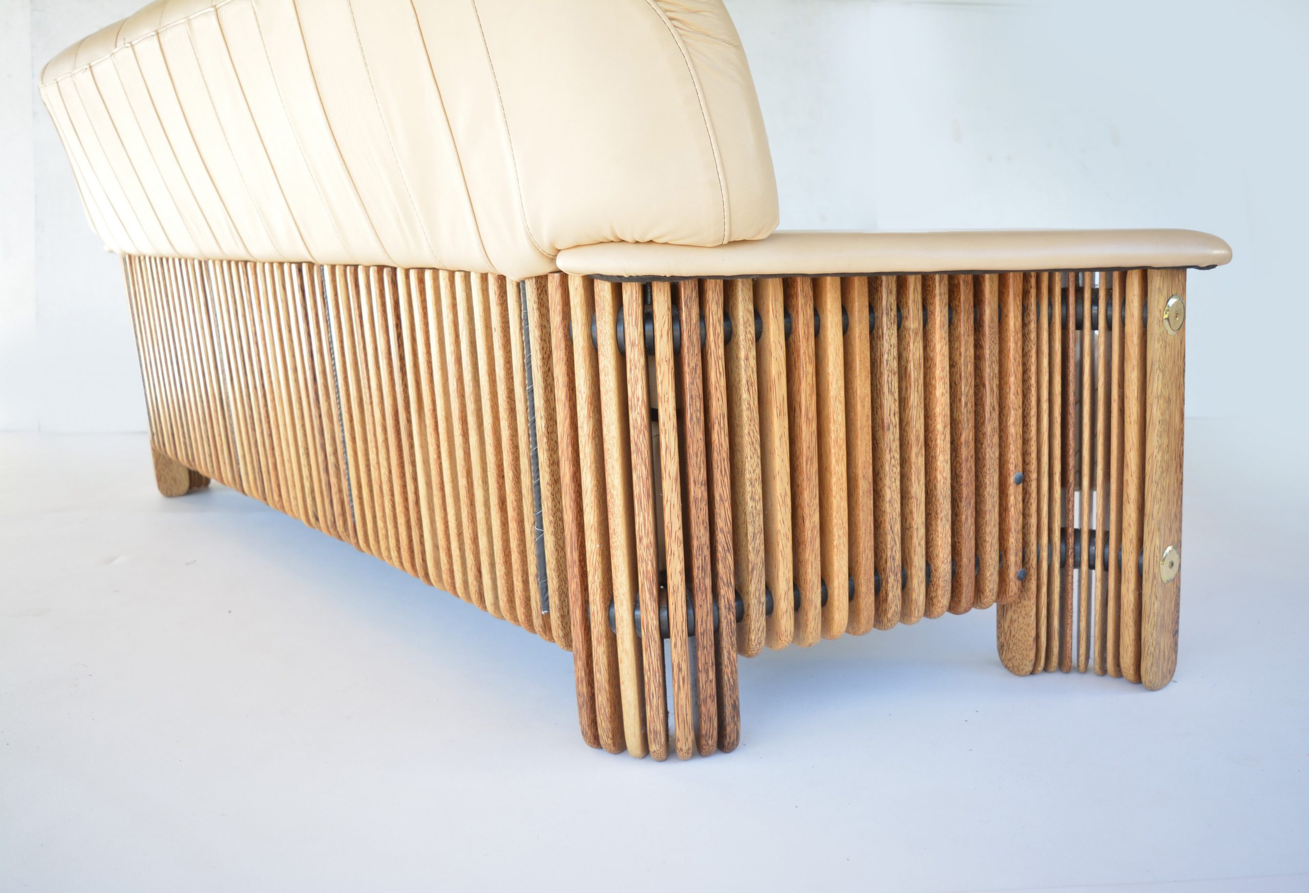 pacific-green-leather-lounge-suite-sofa-chairs-vintage-retro-designer-australian-furniture-b-b-italia-era (13)