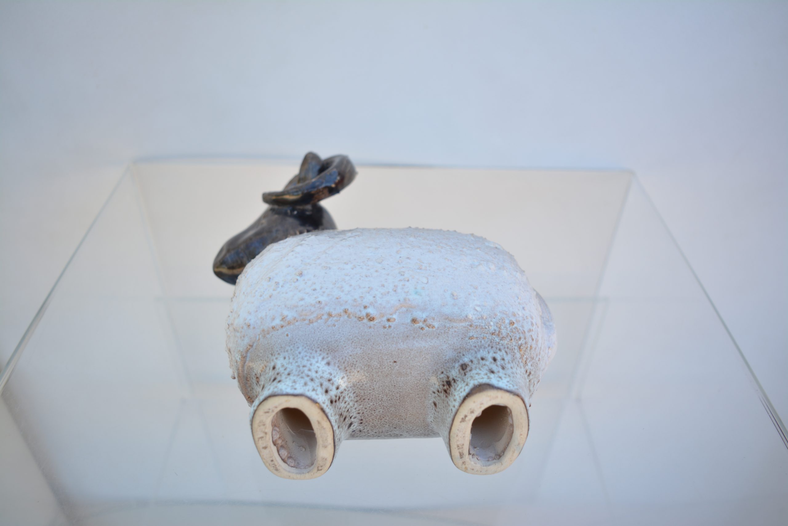 ellis-textured-ram-sheep-vintage-retro-ceramic-pottery-bitossi-1960s-era (1)