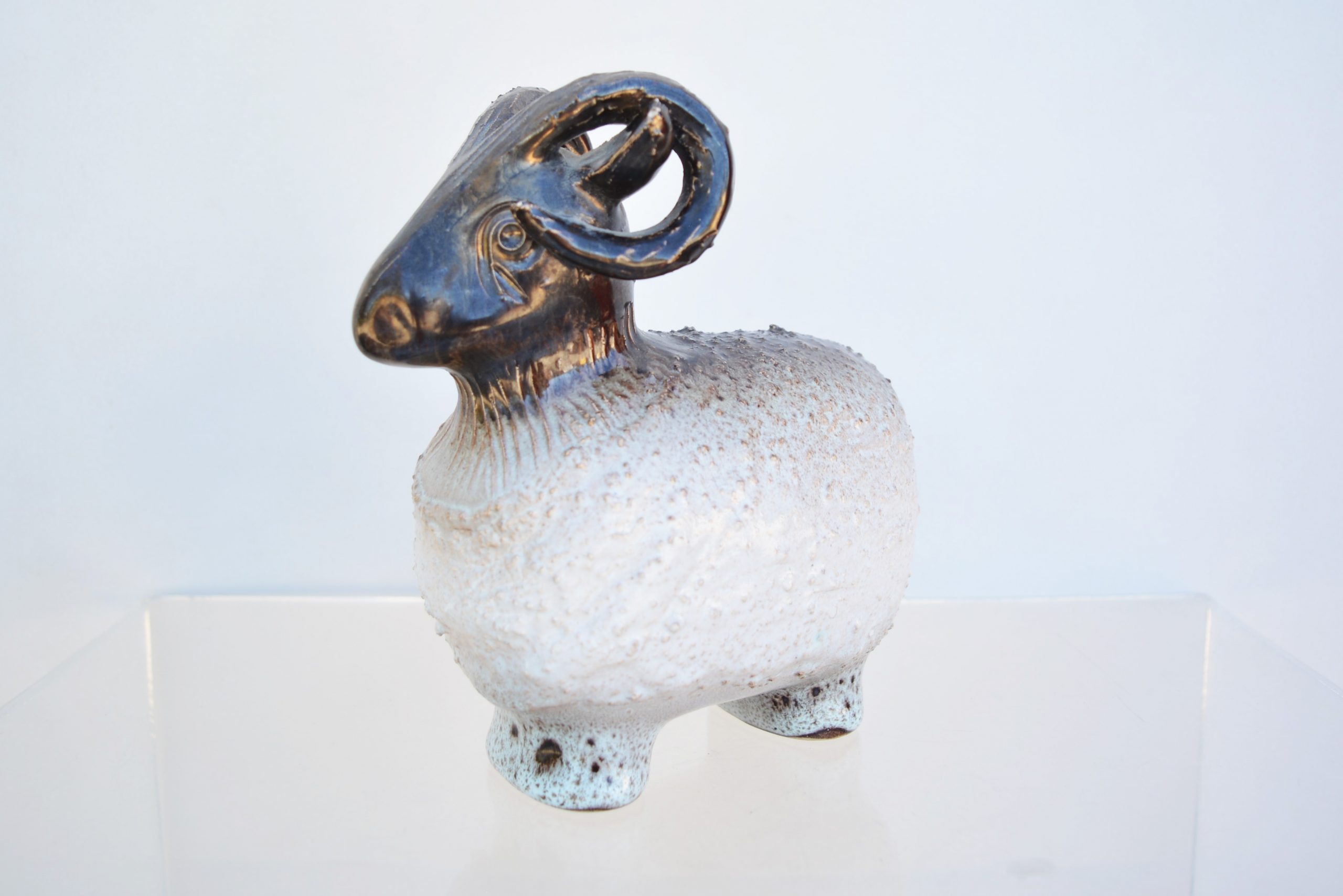 ellis-textured-ram-sheep-vintage-retro-ceramic-pottery-bitossi-1960s-era (6)