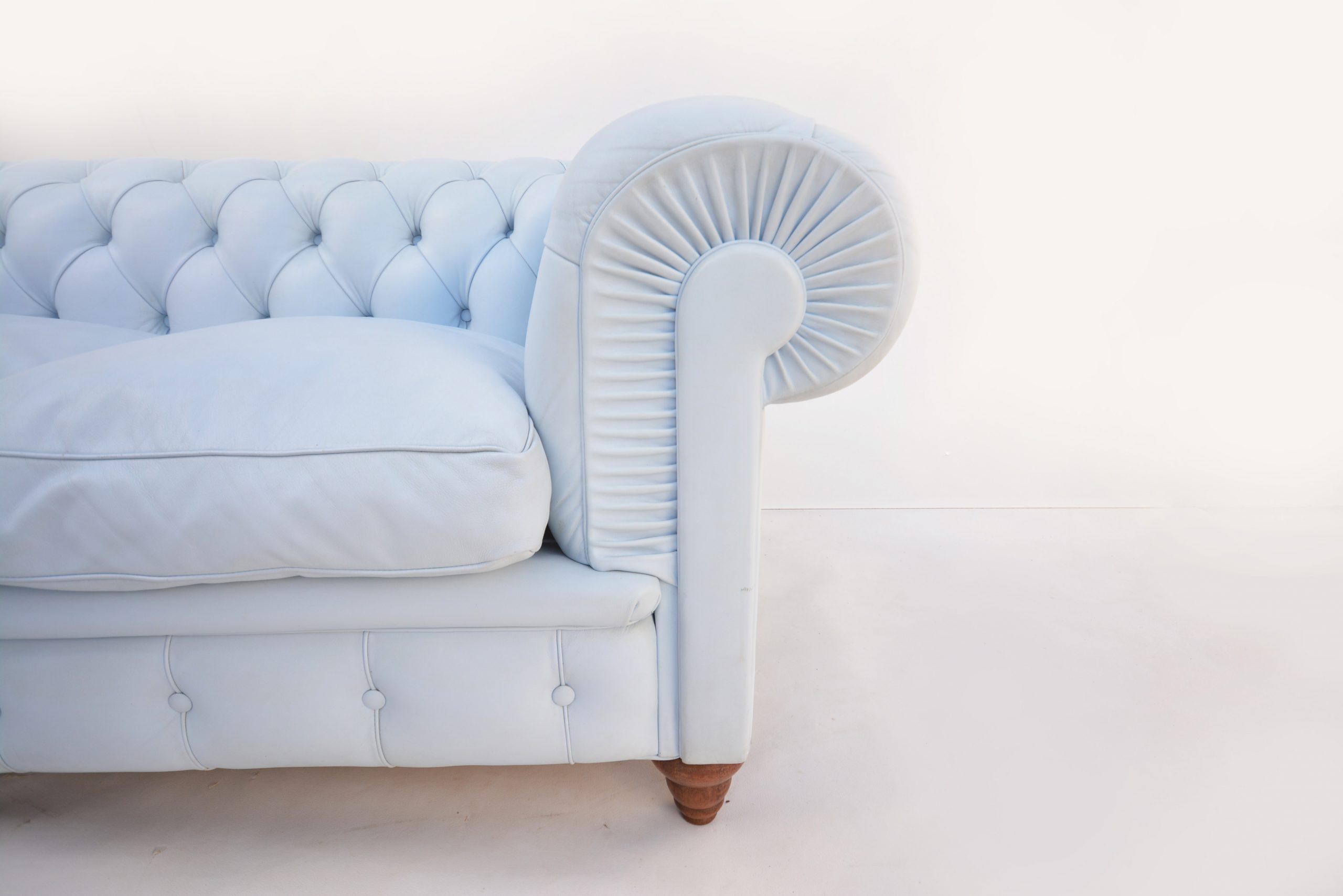 poltrona-frau-designer-leather-chesterfield-lounge-sofa-couch-cassina-b-b-italia-era (5)