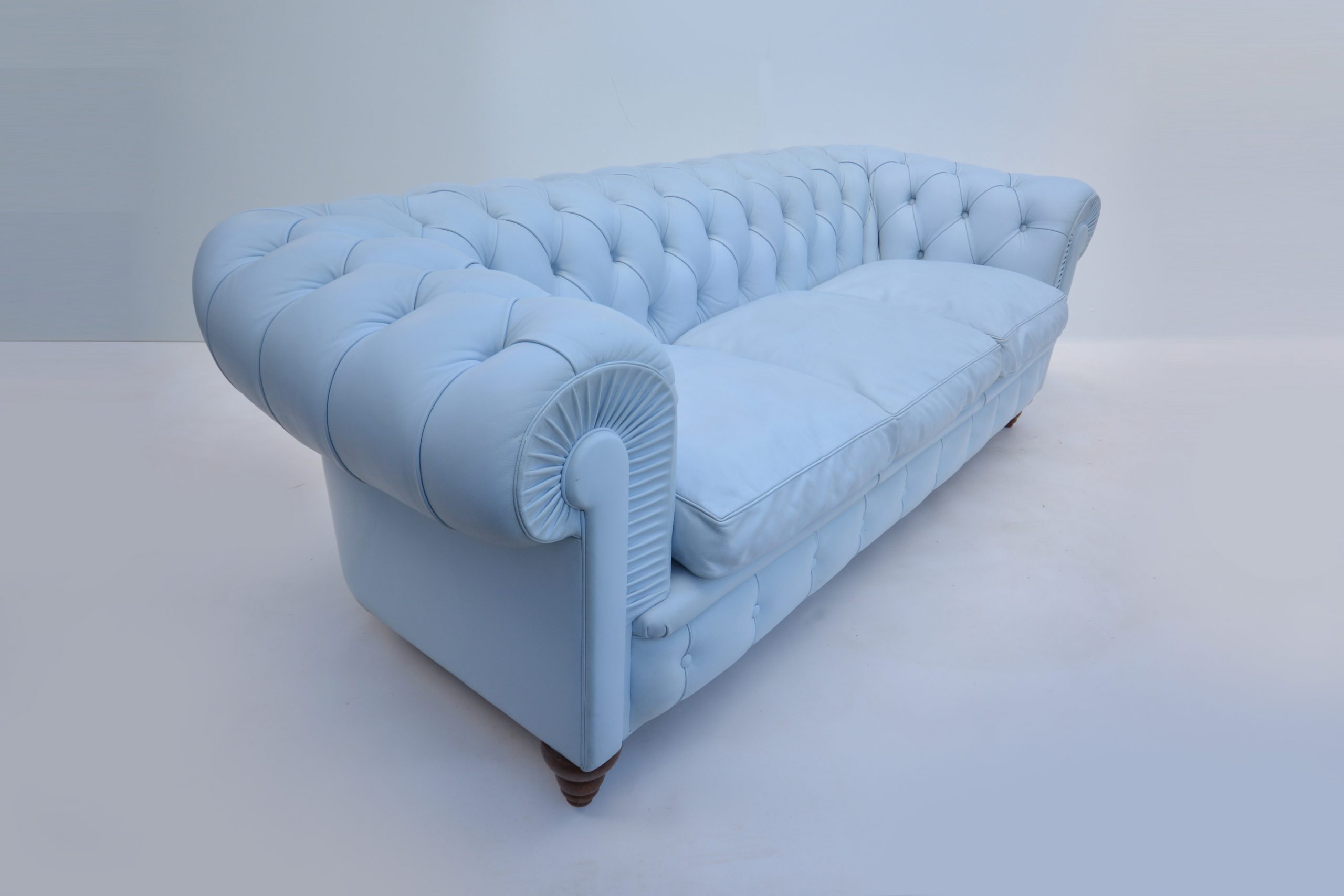 poltrona-frau-leather-designer-chesterfield-lounge-sofa-couch-cassina-b-b-italia-era (3)