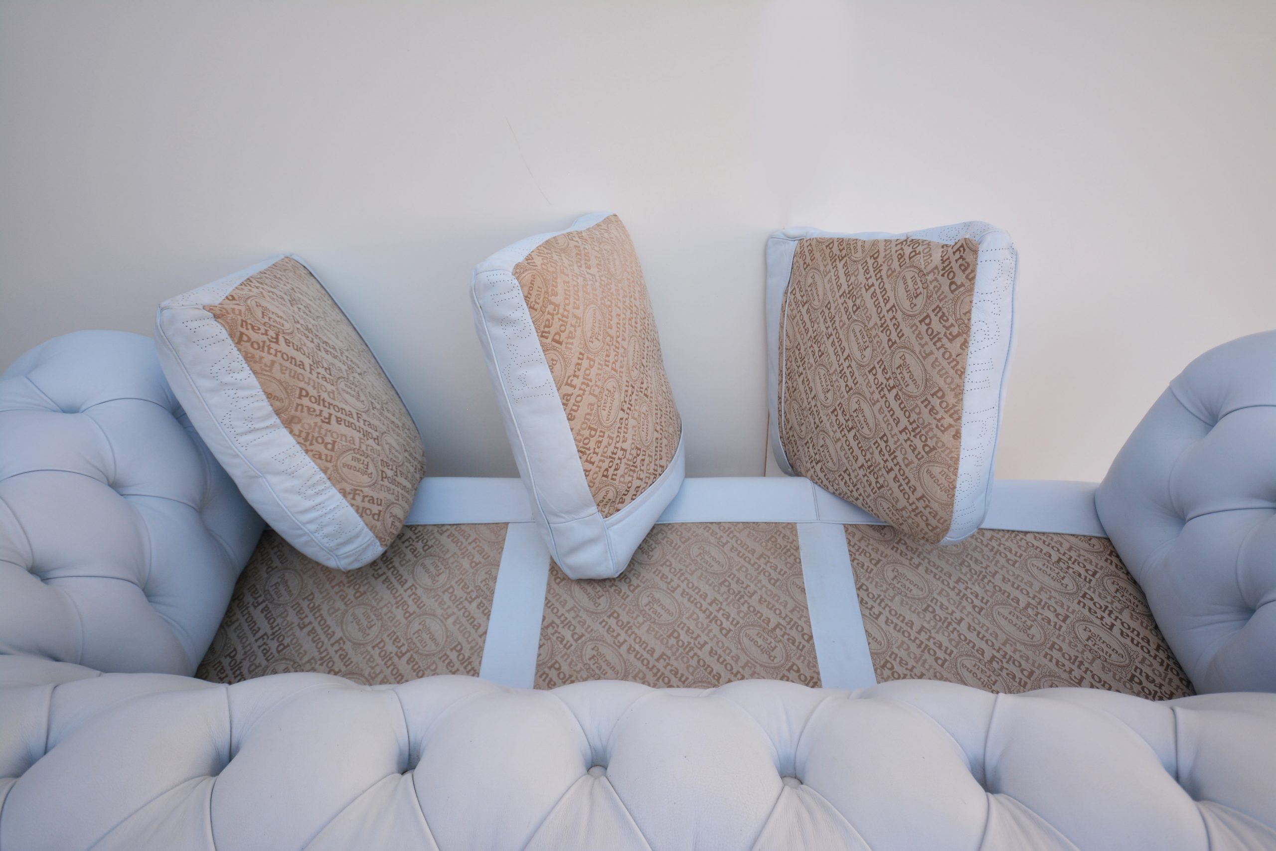 poltrona-frau-leather-designer-chesterfield-lounge-sofa-couch-cassina-b-b-italia-era (4)