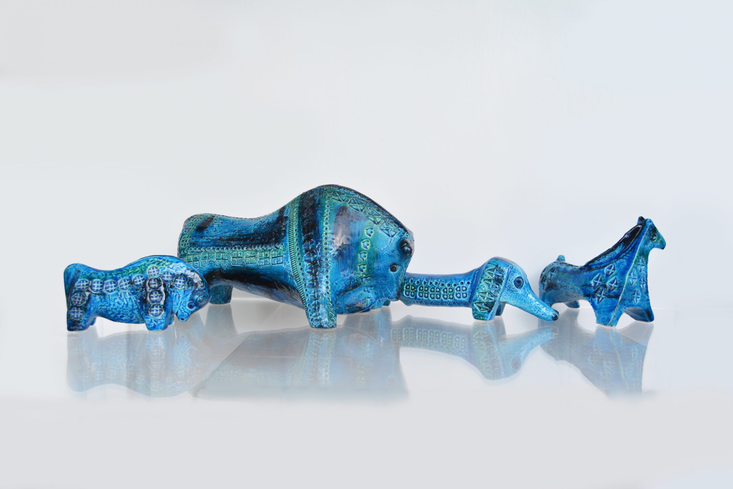 bitossi-animals-bull-dachshund-dog-horse-retro-pottery-ceramic-italy-italian-blue-pottery