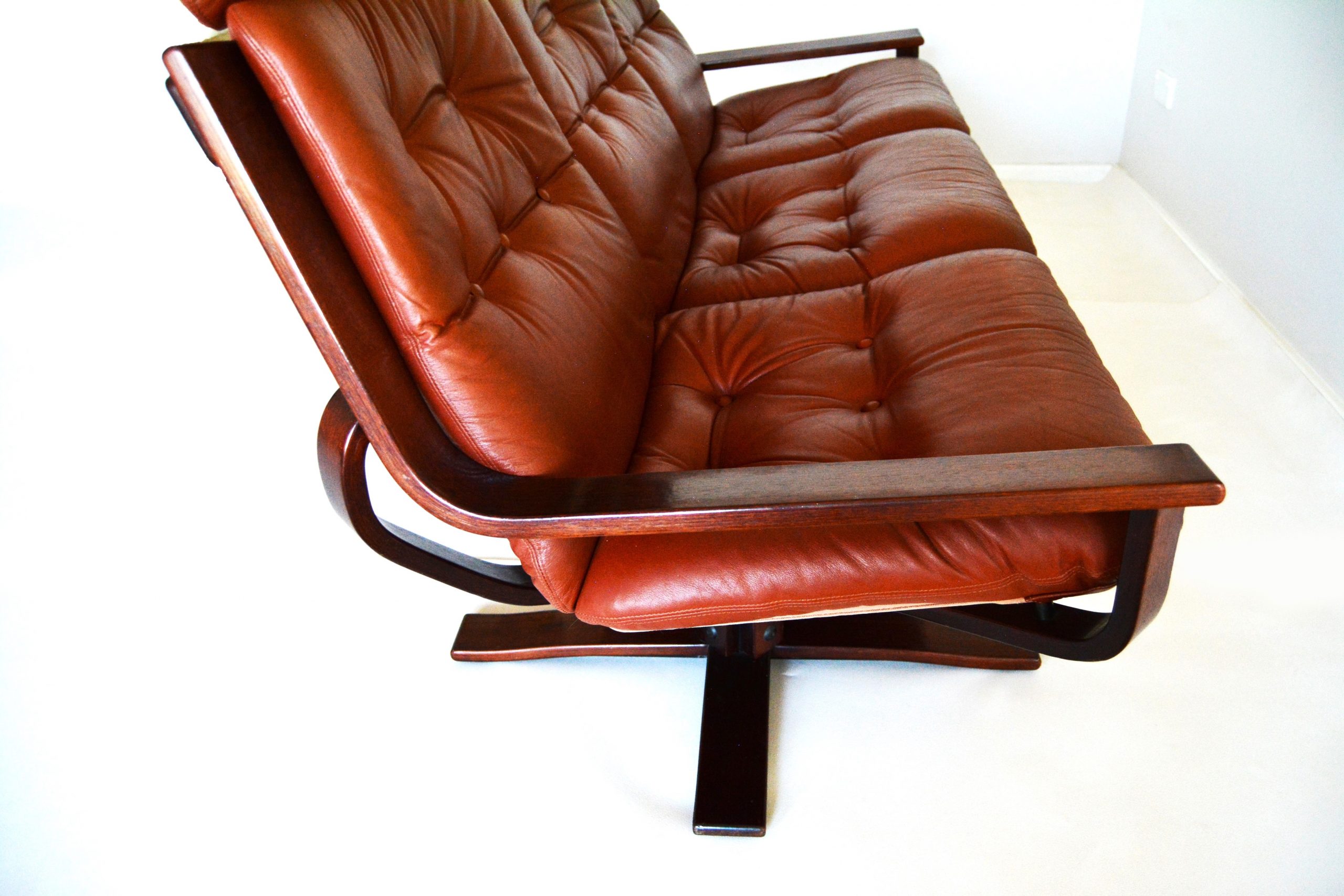 joe-rufenacht-lounge-suite-swivel-chairs-sofa-couch-howe-leather-vintage-australian-furniture-retro (16)
