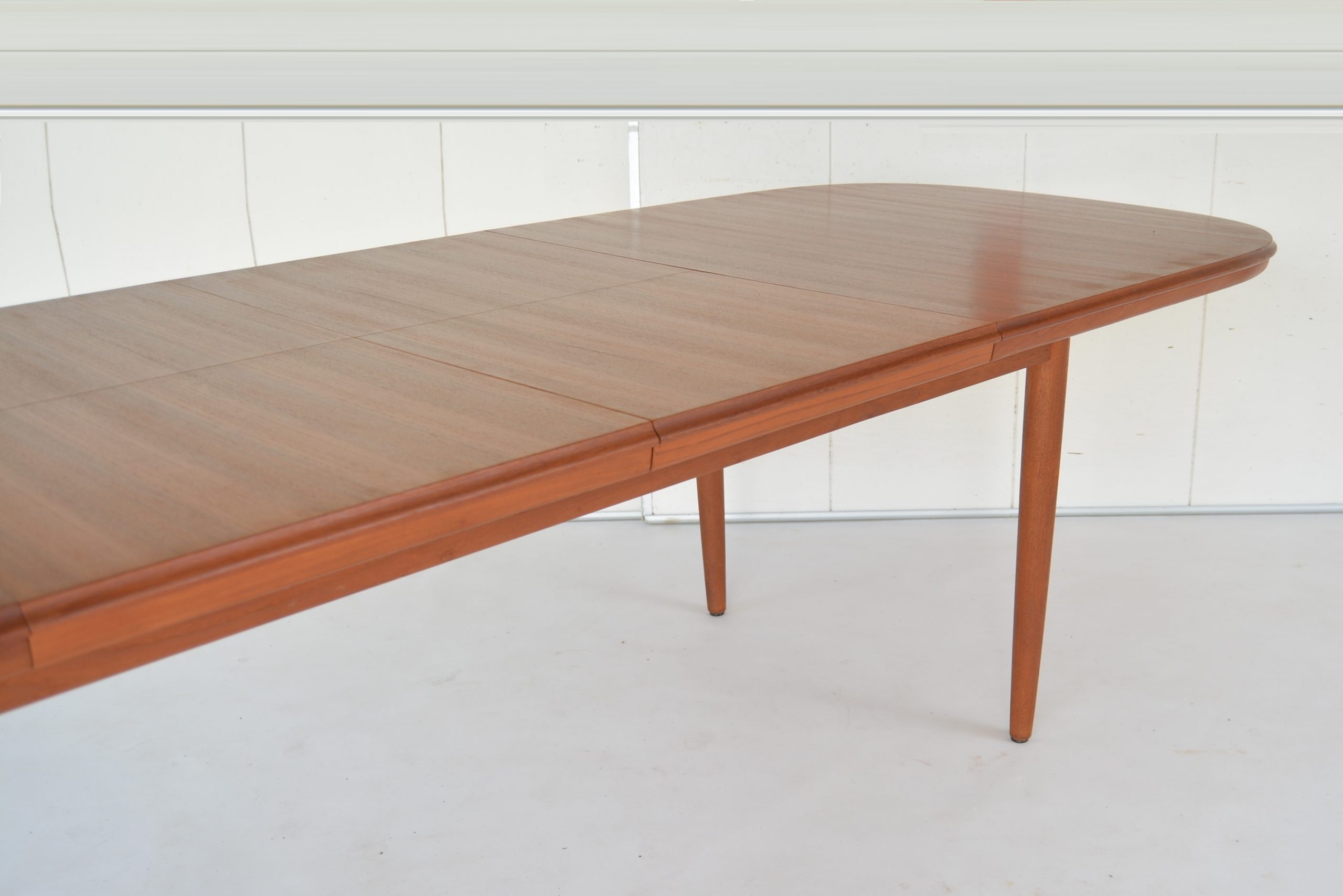 mid-century-modern-extension-dining-table-parker-chiswell-era-vintage-retro-extension-extends-to-3-metre (22)
