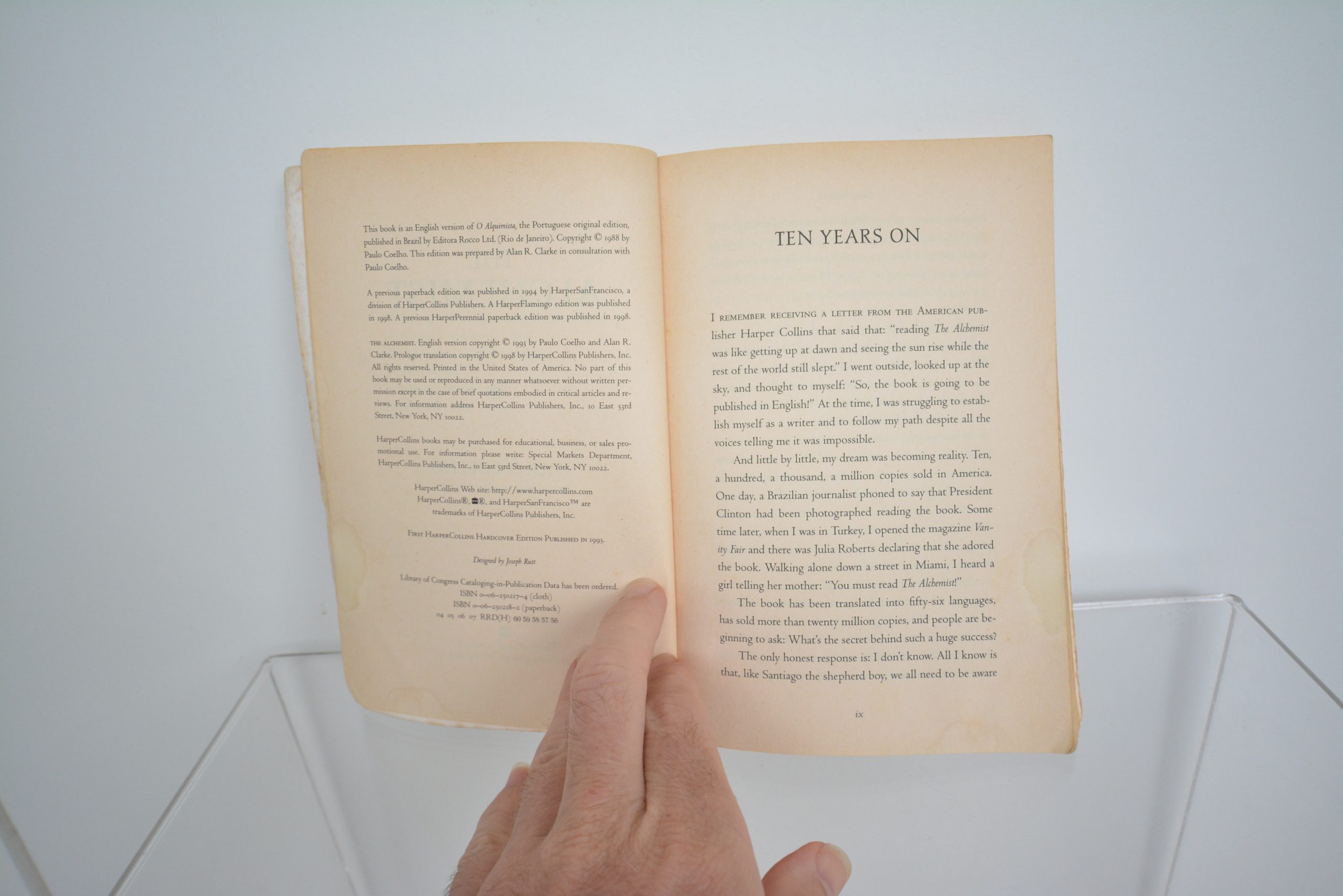 the-alchemist-vintage-collectable-book-paulo-coelho-australian-vintage-book-store (12)