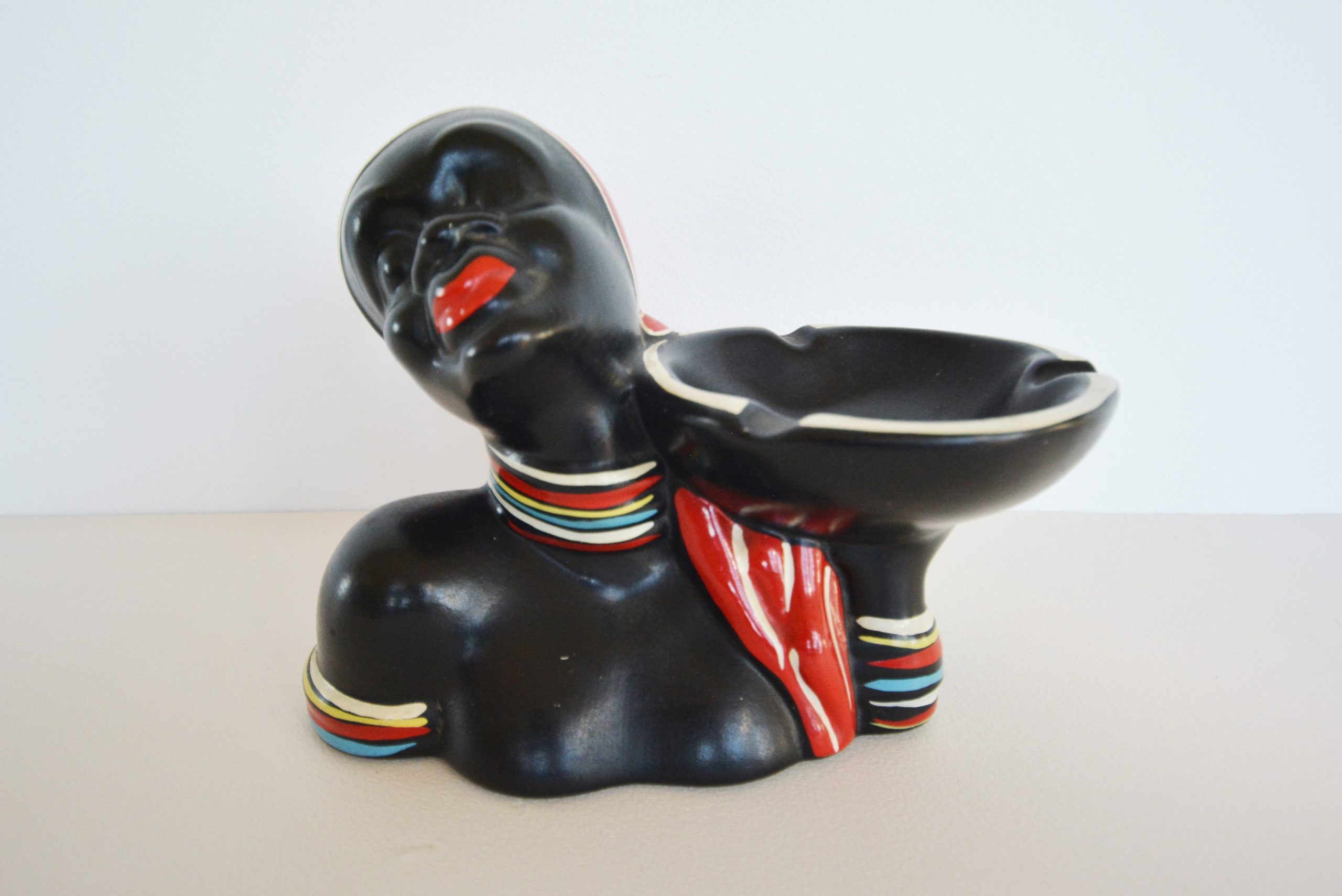 barsony-or-barsony-styleblack-lady-ashtray-vintage-retro-kitsch-ceramic-pottery-australian (2)