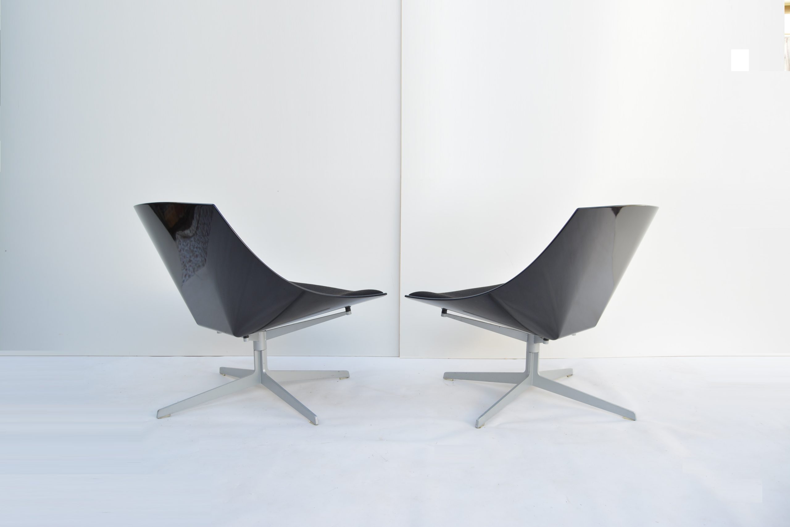 fritz-hansen-jehs-and-laub-space-age-lounge-chairs-swivel-designer-b-b-italia-era (12)