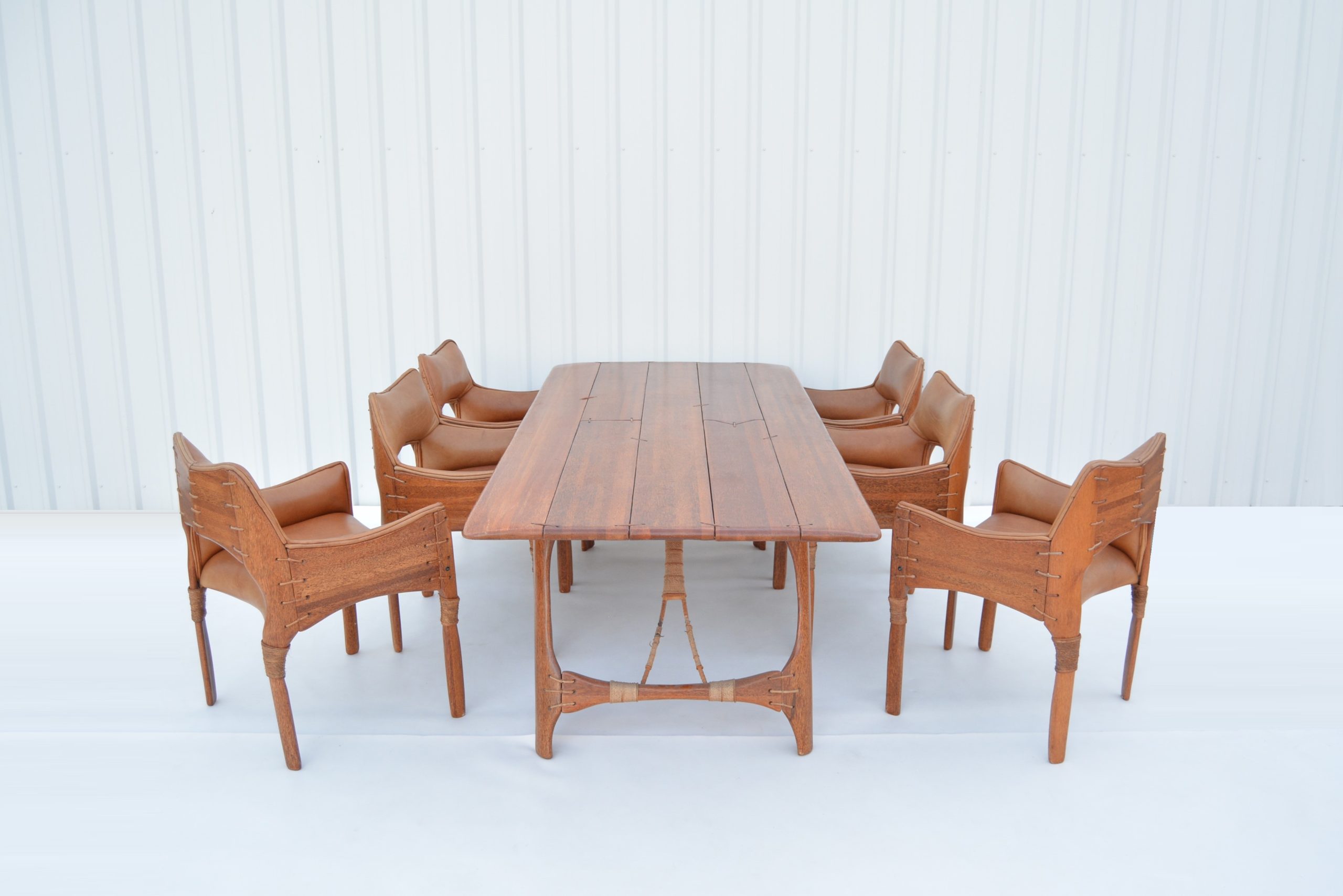 pacific-green-navajo-table-6-tuvalu-dining-chairs-suite-b-b-italia-era (13)