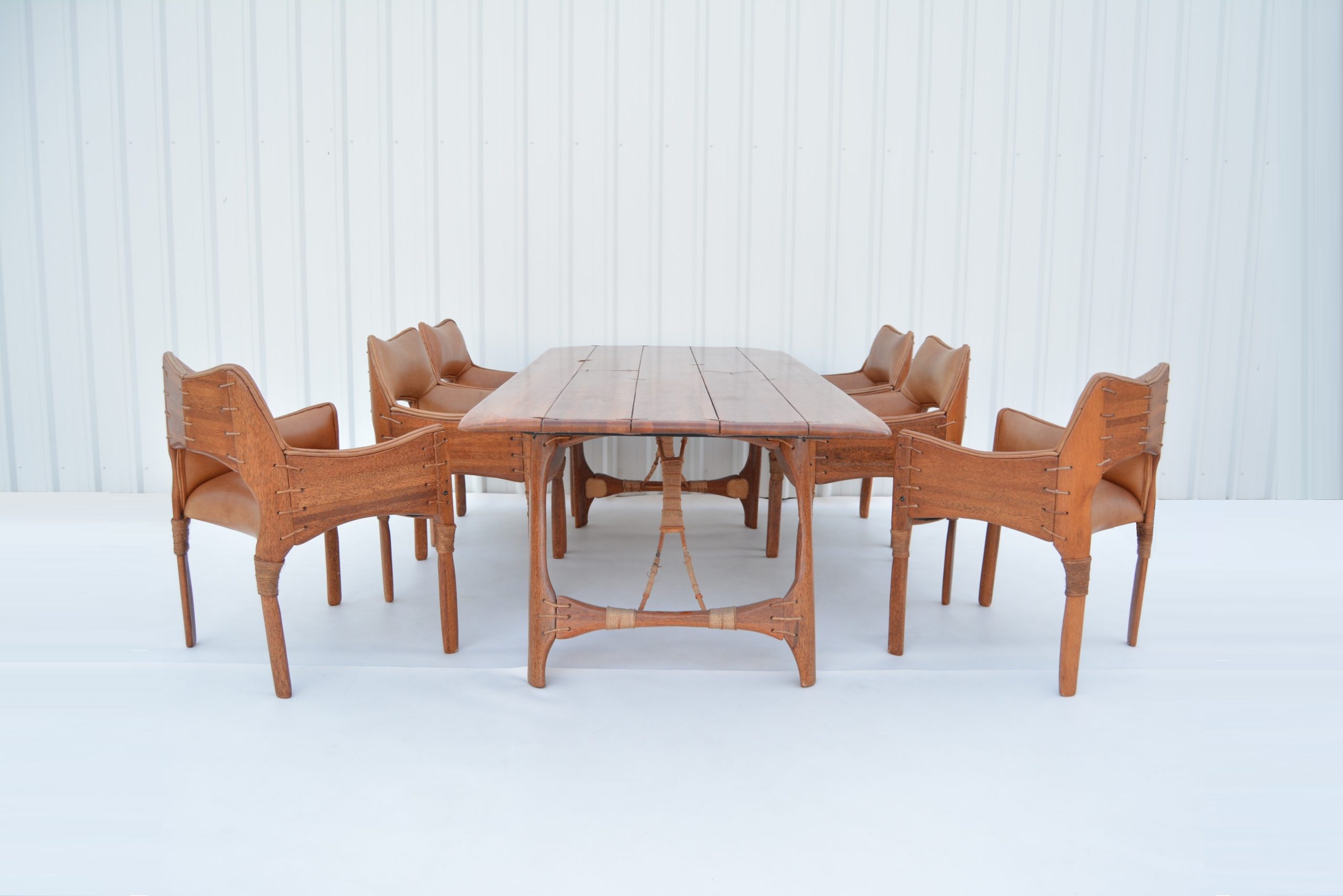pacific-green-tuvalu-dining-chairs-table-suite-palmwood-fiji-b-b-italia-era (5)