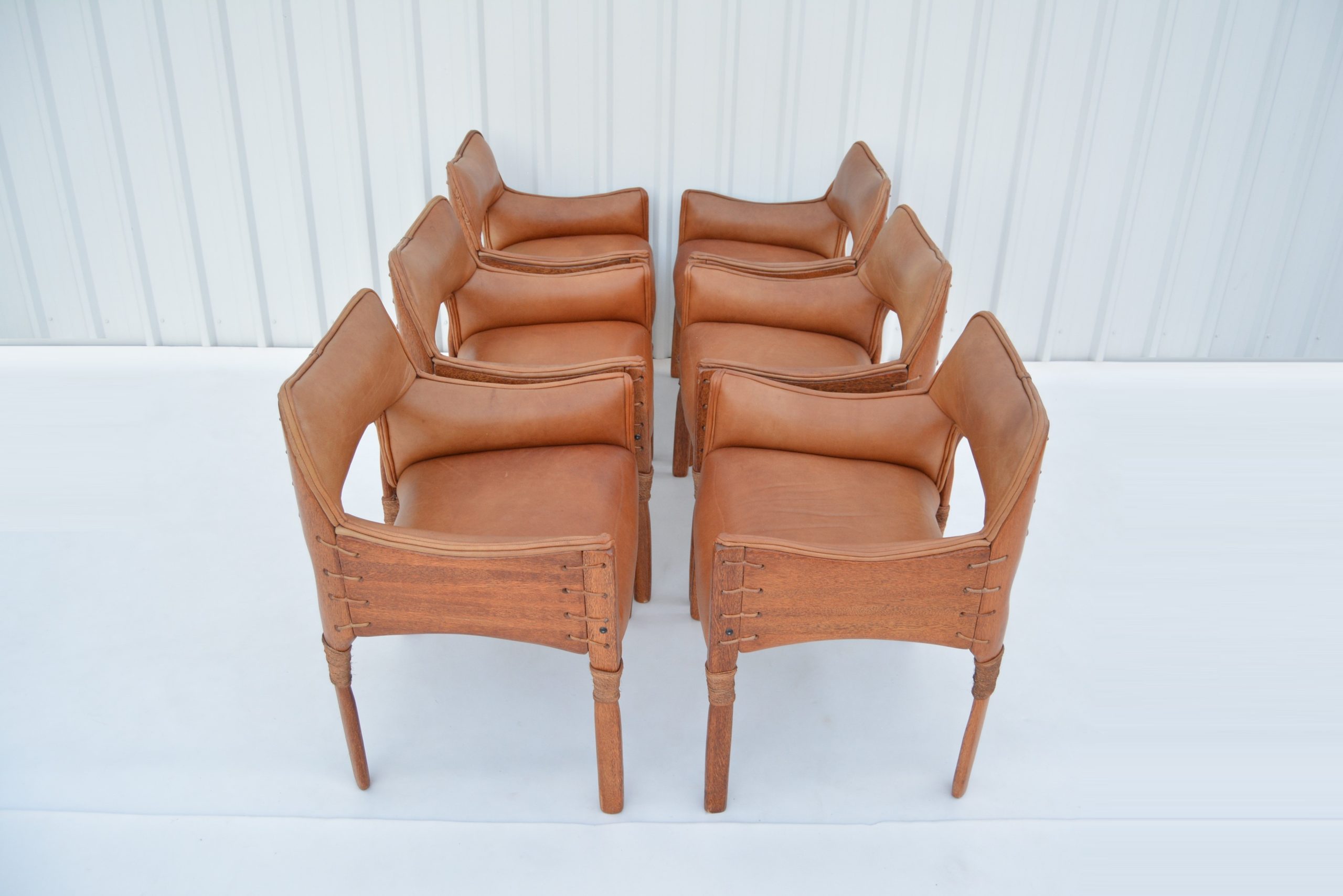 pacific-green-tuvalu-dining-chairs-table-suite-palmwood-fiji-b-b-italia-era (8)