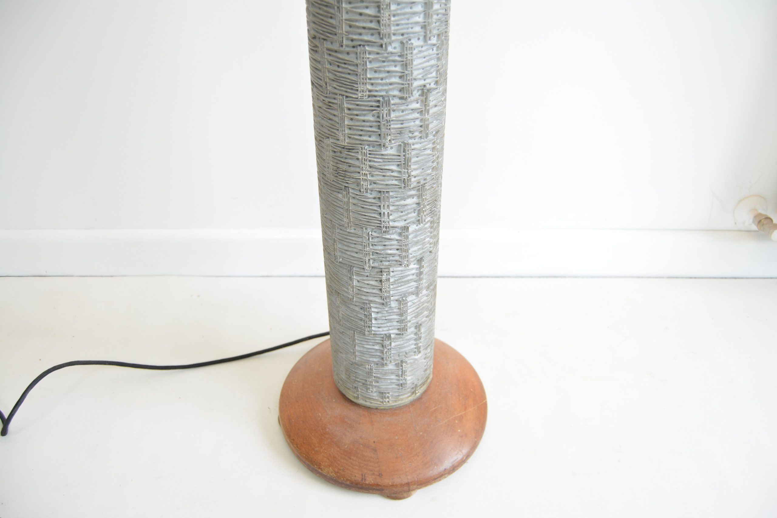 1950's-retro-floor-lamp-lamp stand-German-printers-stamp-roll-designer-australian-made (8)