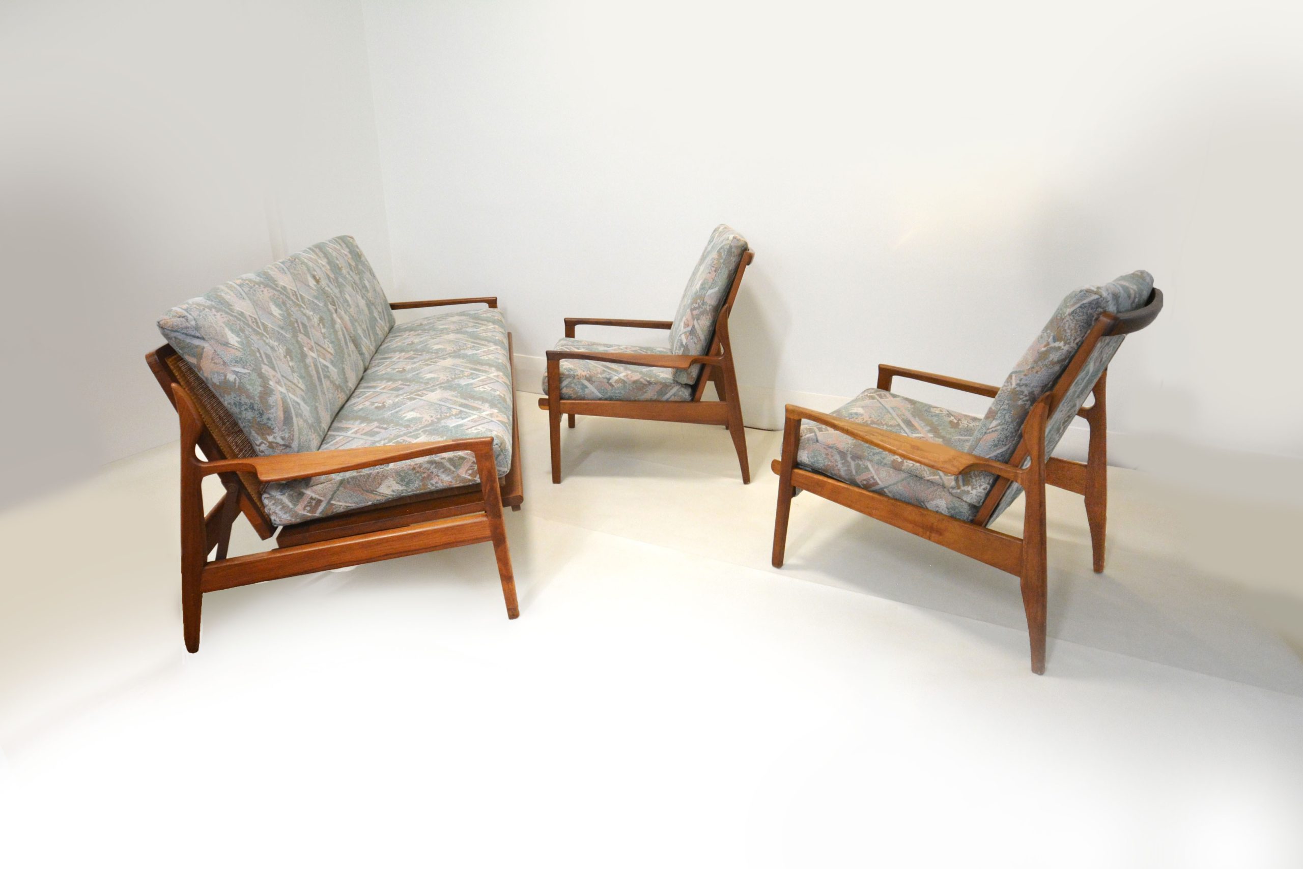 fler-narvik-day-night-sofa-pair-chairs-armchairs-parker-danish-era