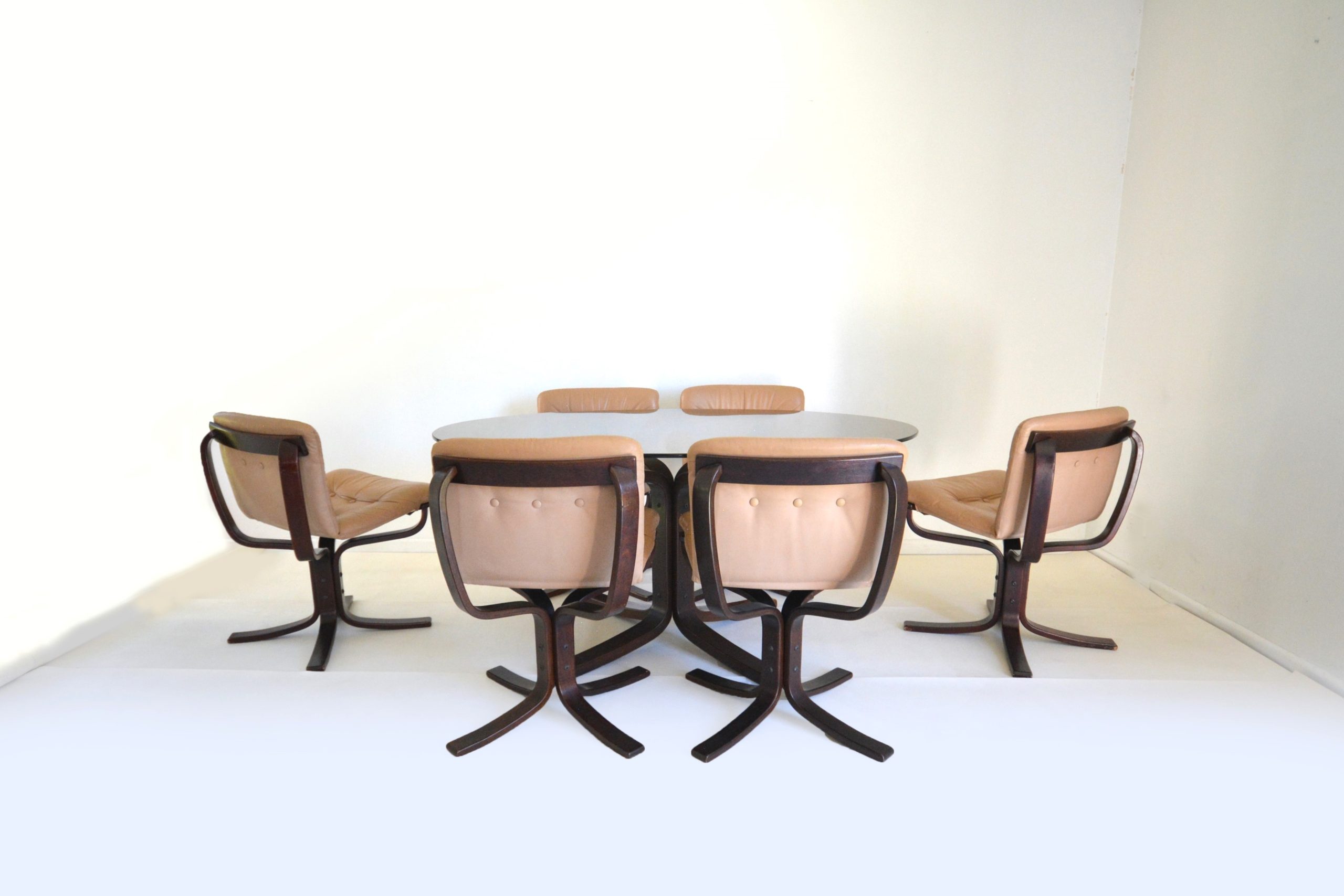 a-joe-rufenacht-dining-suite-dining-chairs-table-6-1970s-falcon-danish-era (1.2)