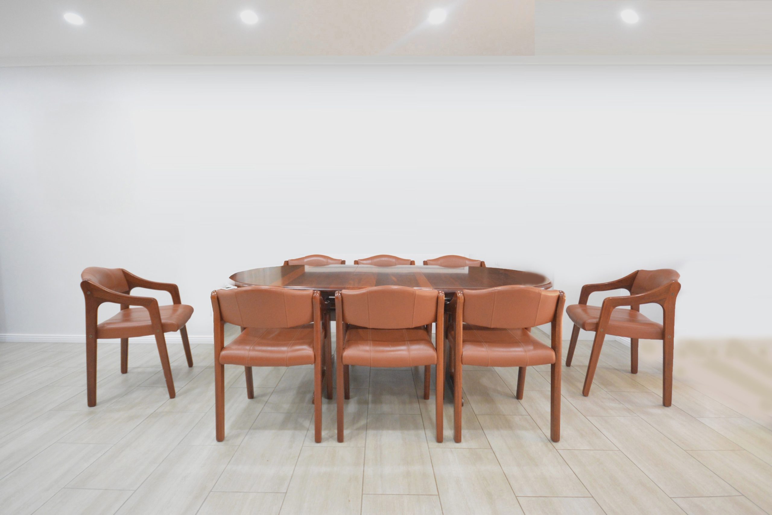 artica-dining-suite-vintage-chairs-extension-table-jarrah-howe-leather-top-quality-parker-mark-tuckey-era (2)