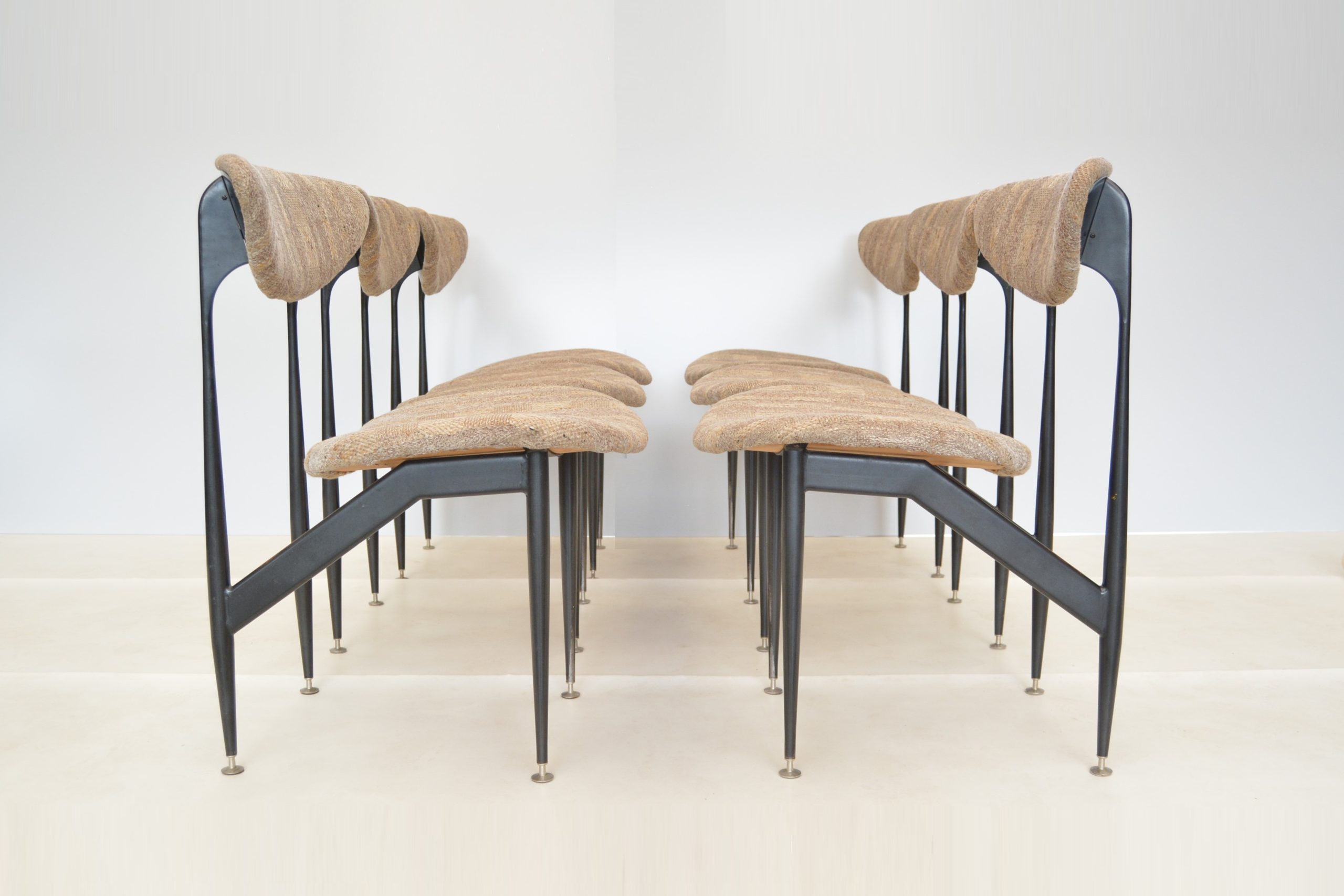 black-featherston-scape-dining-suite-chairs-table-vintage-1950's-designer-furniture-parker-era (16)