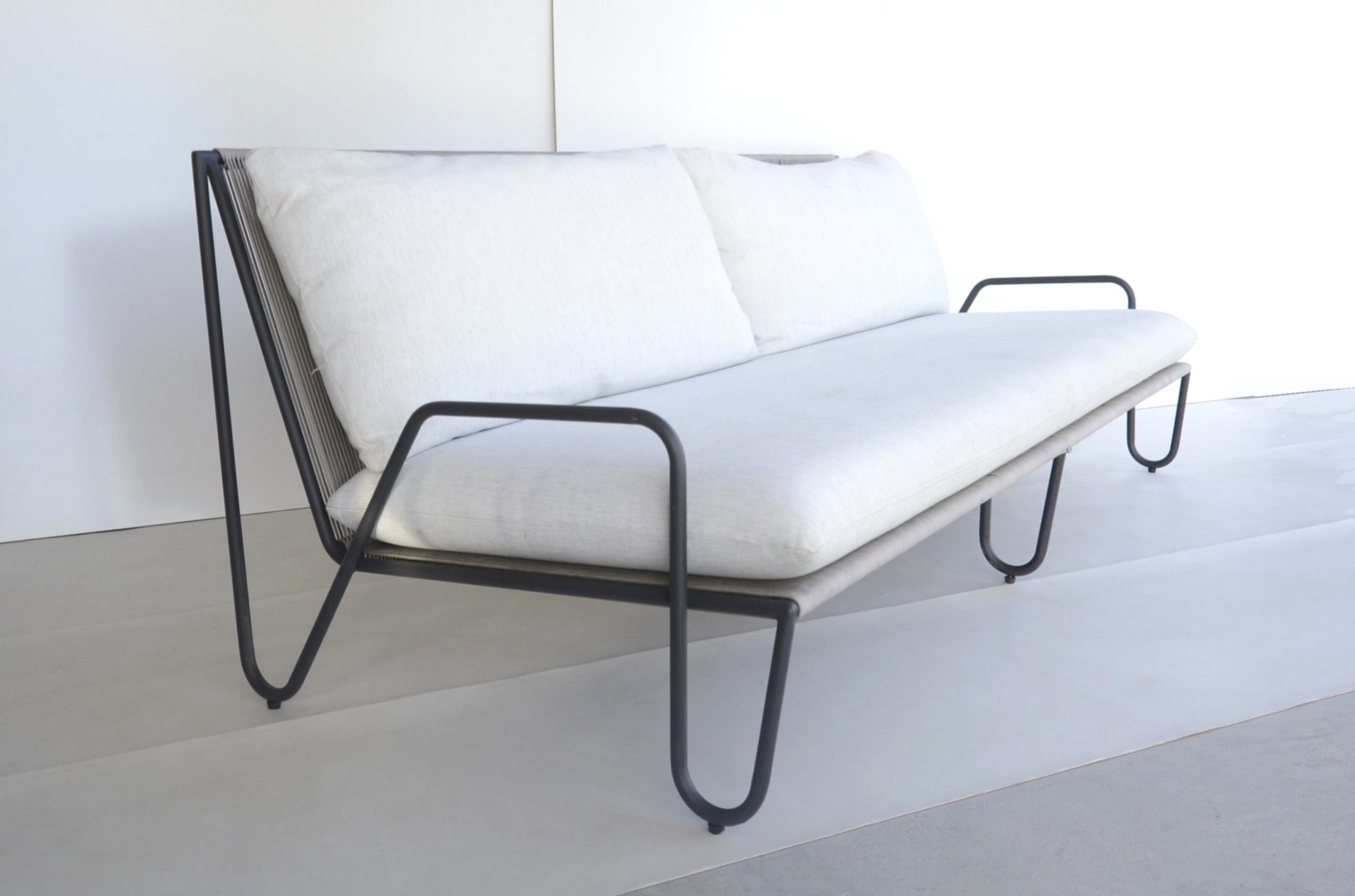 coco-republic-outdoor-lounge-suite-designer-furniture-high-quality-b-b-italia-era (4)