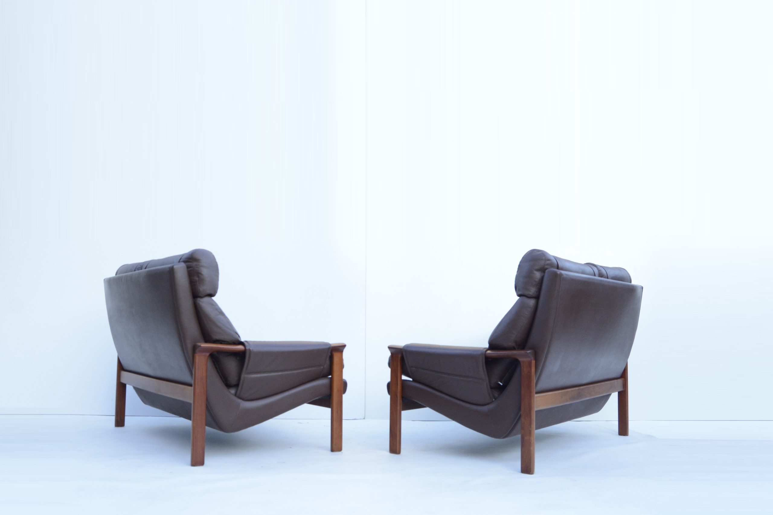 tessa-t21-executive-swivel-chairs-sofa-vintage-1970's-lounge-suite (14)