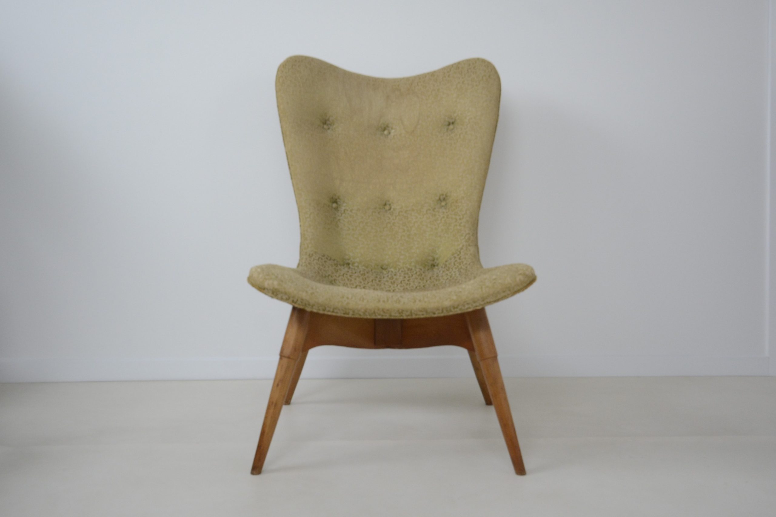 grant-featherston-r152-contour-chair-1950s-vintage-designer-chairs-furniture-retro-parker-era (10)